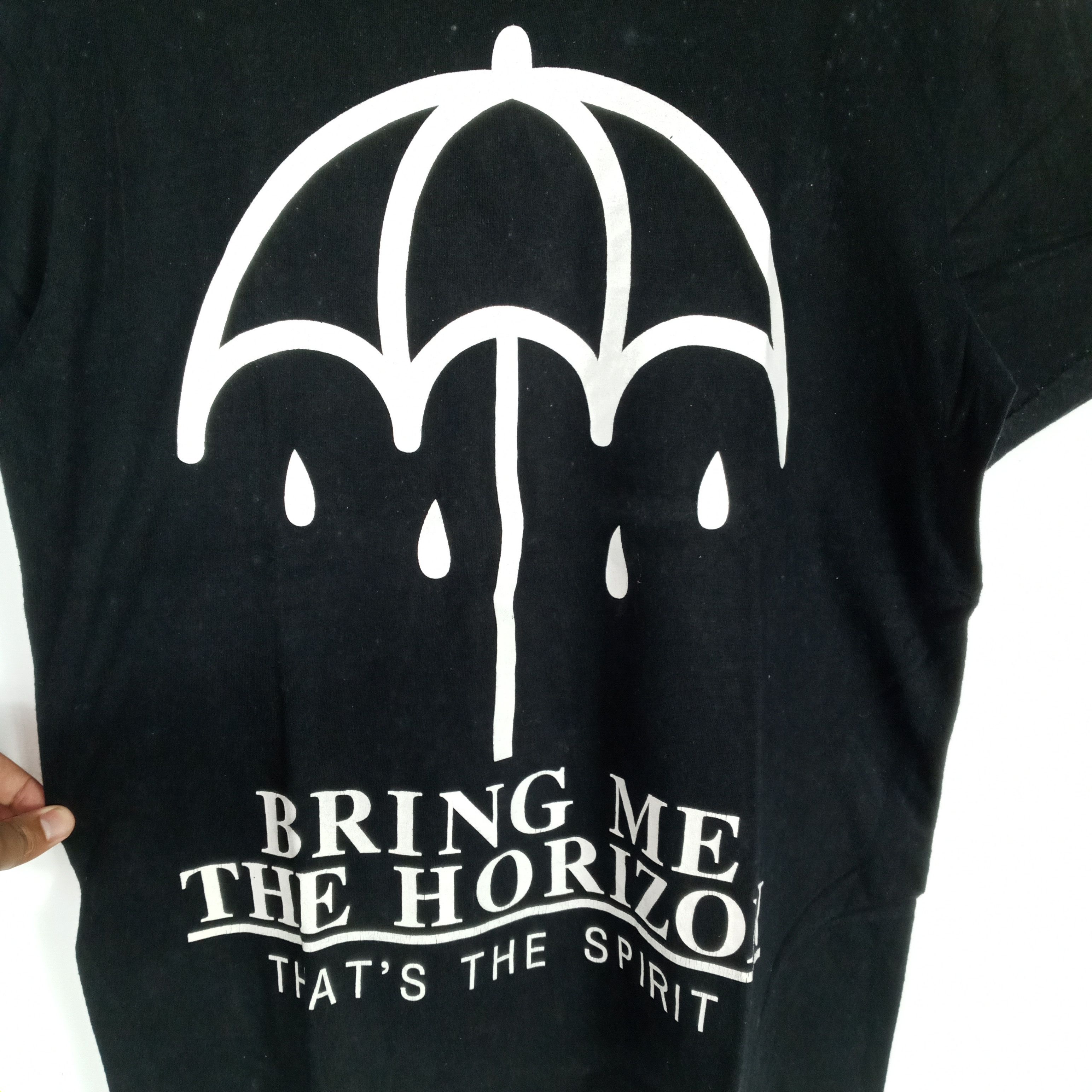 Band Tees × Vintage United Kingdom Metalcore Band Bring Me The Horizon Album Size US M / EU 48-50 / 2 - 3 Thumbnail