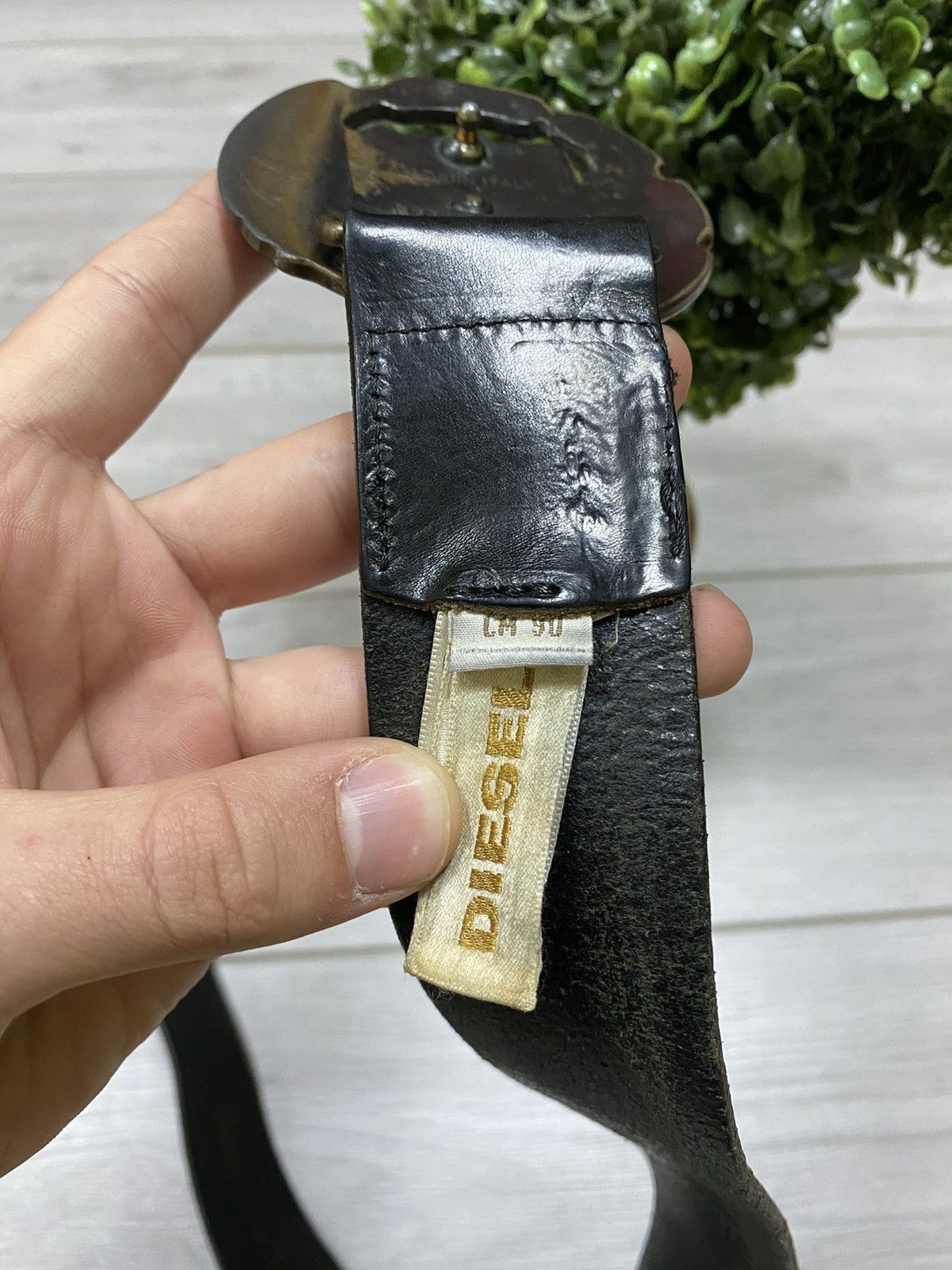 Diesel × Vintage Diesel vintage big pink head buckle leather belt Italy Size 36 - 5 Thumbnail