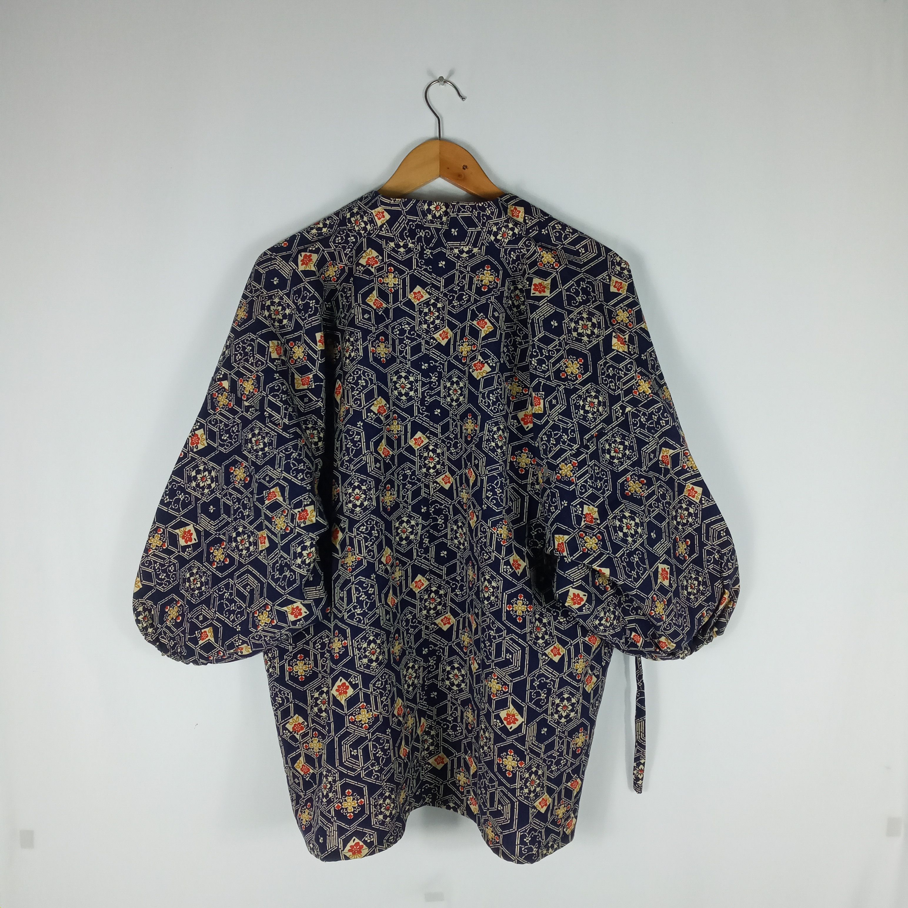 Japanese Brand × Vintage Vintage Japanese Traditional Clothes Kimono Paisley Design Size US L / EU 52-54 / 3 - 9 Thumbnail