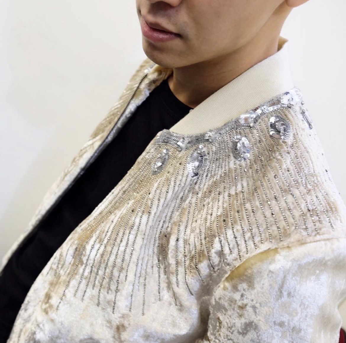 Hedi Slimane × Saint Laurent Paris 16FW Crystal and Studded Velvet Bomber Size 46S - 10 Thumbnail