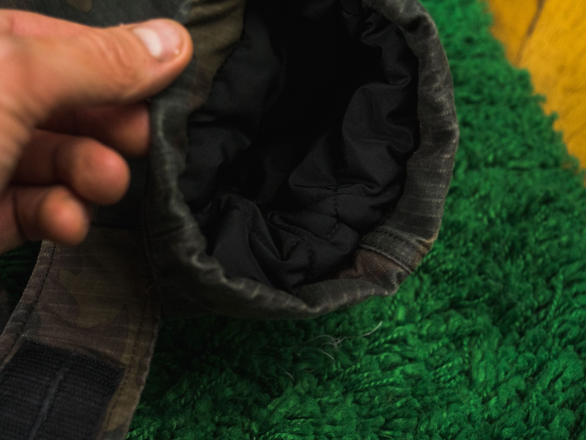 Yeezy ULTRA RARE! YEEZY SEAOSN 1 TRENCH CAMO COAT DSWT GRAIL Size US M / EU 48-50 / 2 - 9 Thumbnail