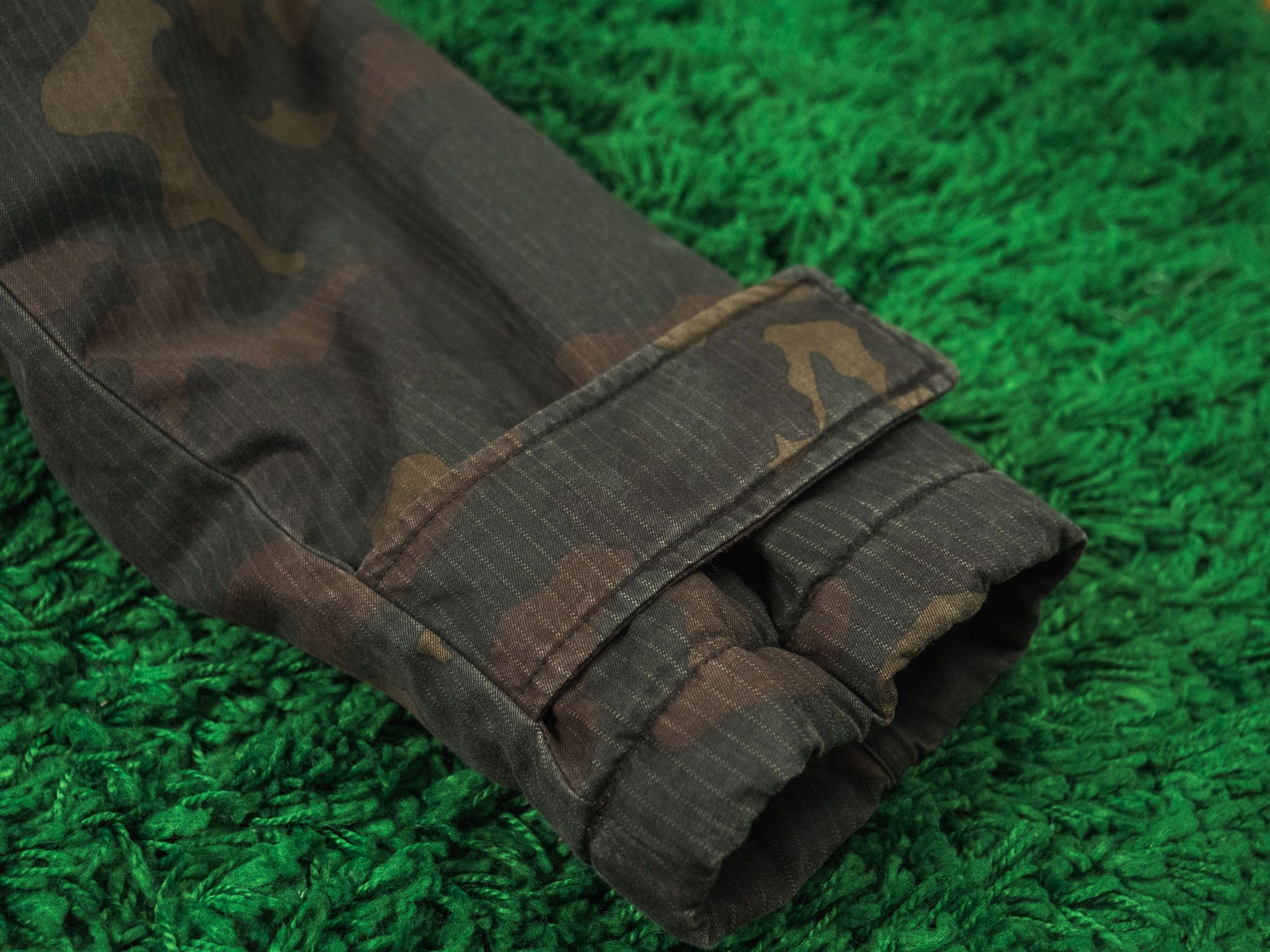 Yeezy ULTRA RARE! YEEZY SEAOSN 1 TRENCH CAMO COAT DSWT GRAIL Size US M / EU 48-50 / 2 - 17 Thumbnail