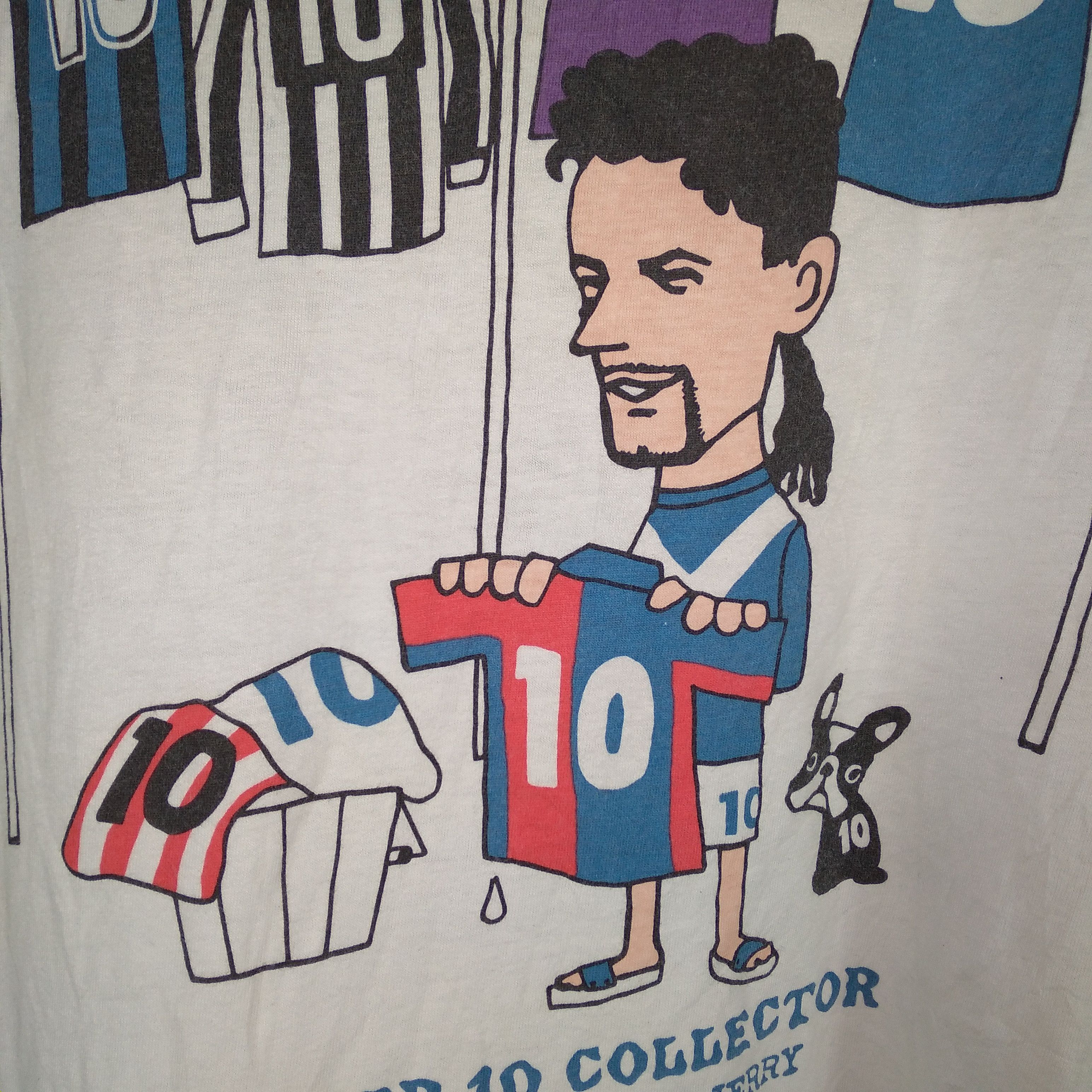 Vintage Vintage Iconic Italian Baller Roberto Baggio Tribute Tee Size US M / EU 48-50 / 2 - 3 Thumbnail