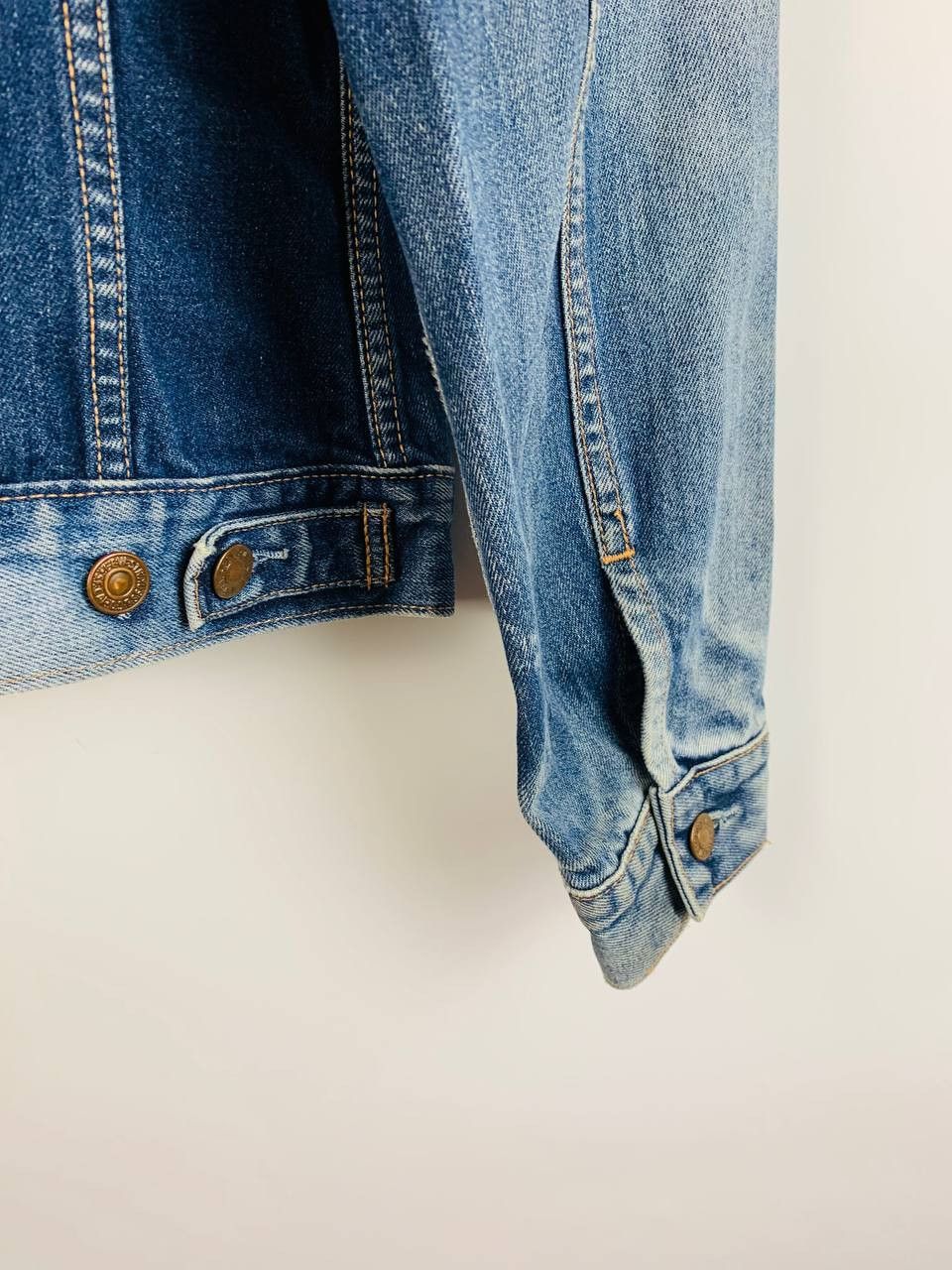 Levi's Levi's & Levi's Vintage Clothing denim jacket L Size L / US 10 / IT 46 - 12 Thumbnail