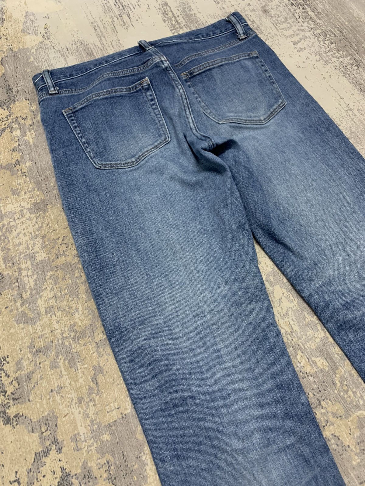 Japanese Brand Vtg Uniqlo Kaihara Slim Straight Distressed Denim Jeans Size US 33 - 9 Thumbnail