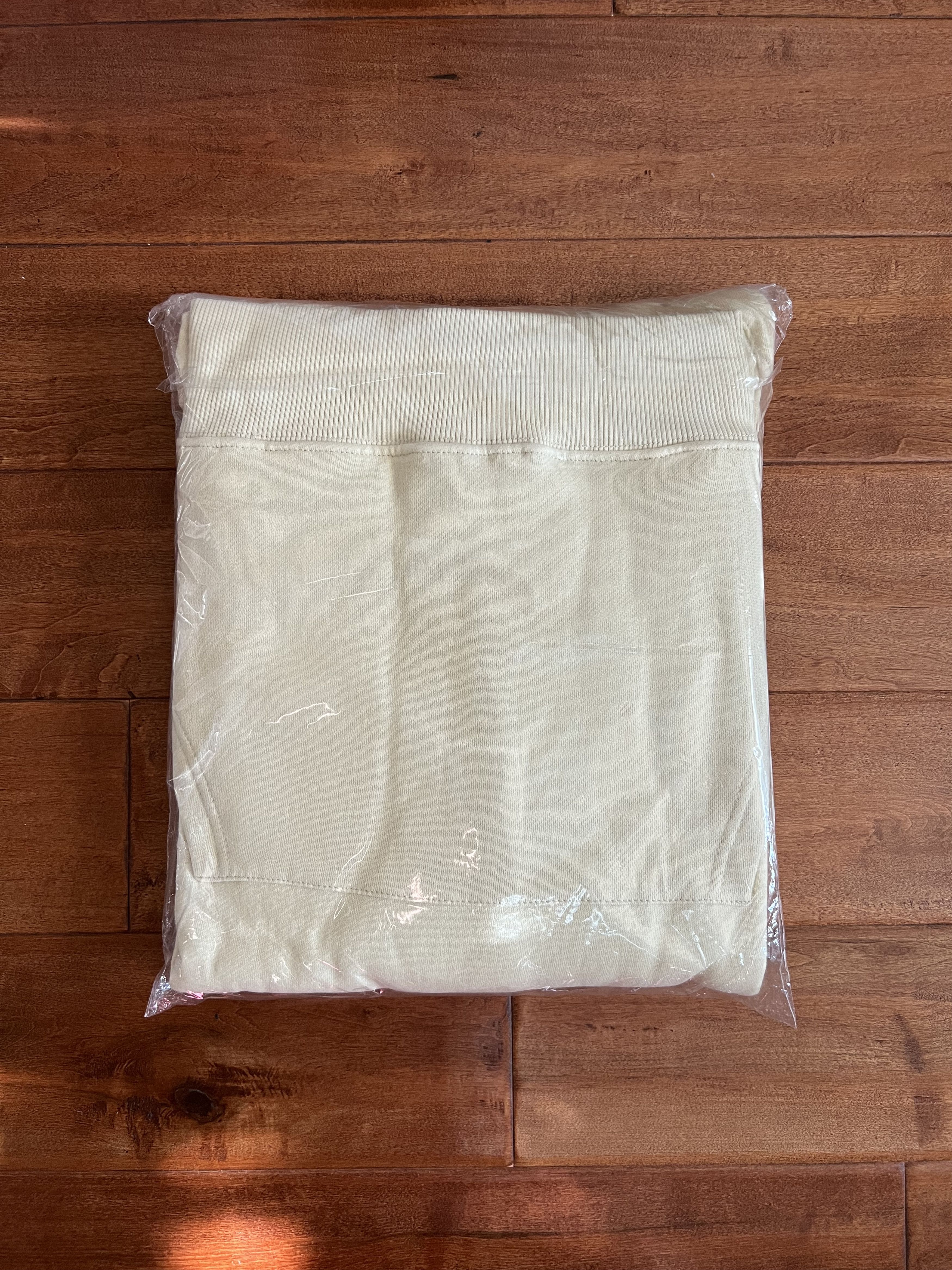 Velour 350 GSM 'Butter Cream' Hoodie Size US L / EU 52-54 / 3 - 2 Thumbnail