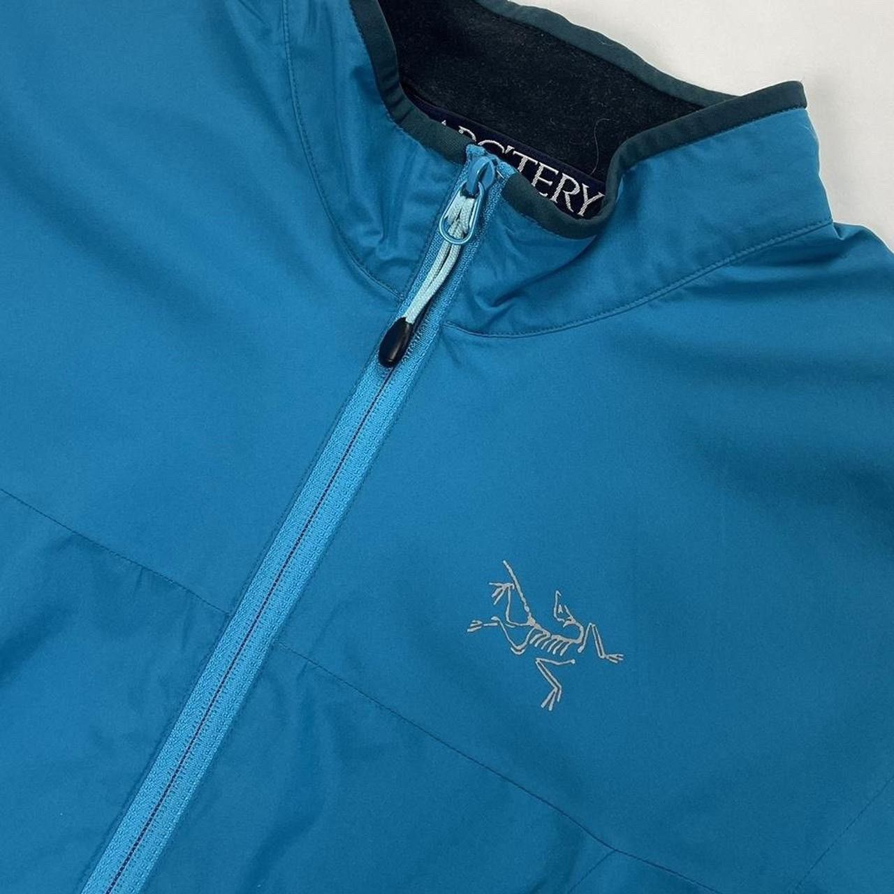 Arc'teryx Arc’teryx Windstopper Lightweight Jacket in Blue Size M / US 6-8 / IT 42-44 - 3 Thumbnail
