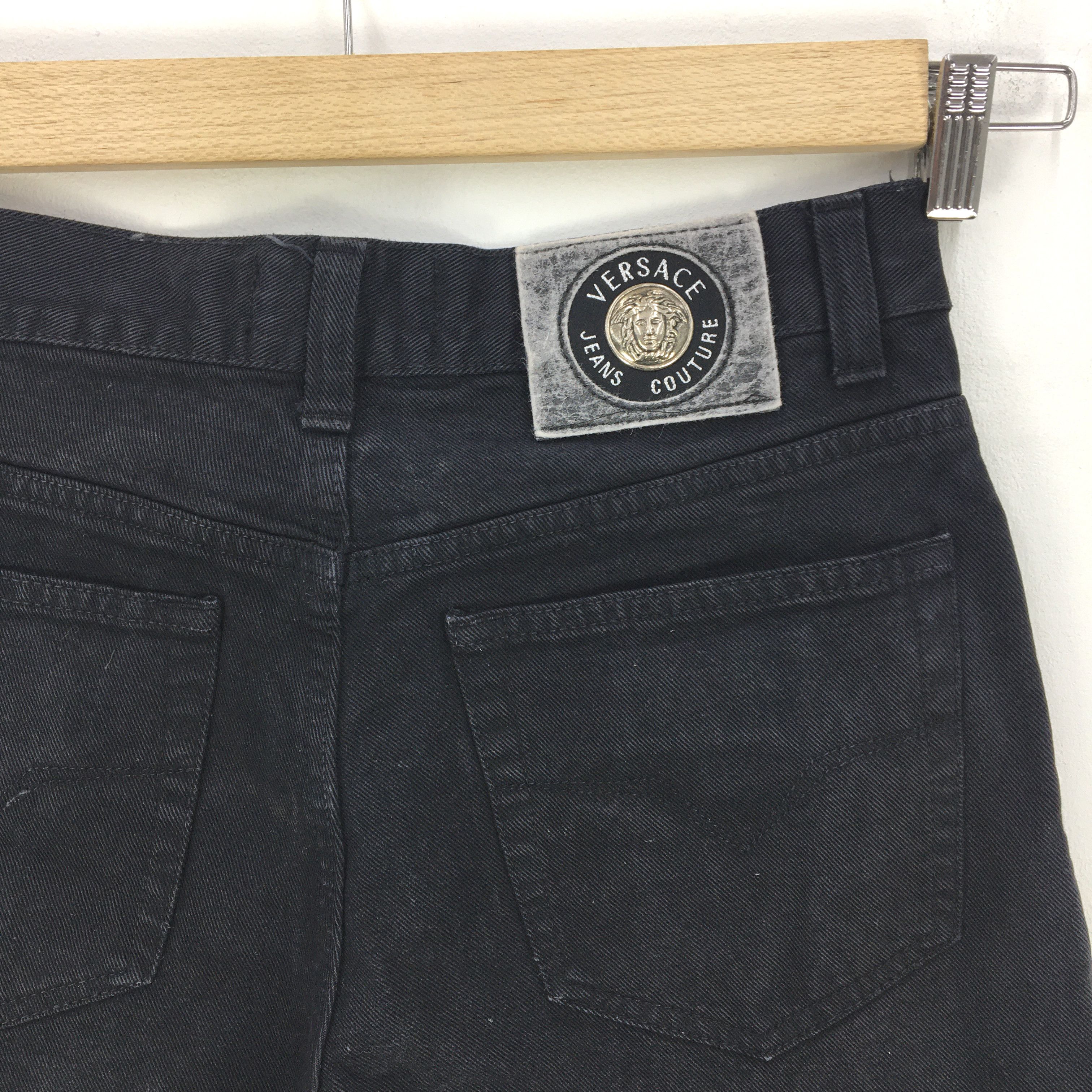 Japanese Brand Versace Denim Jeans Versace Faded Black Pants Medusa Size 28" / US 6 / IT 42 - 5 Thumbnail