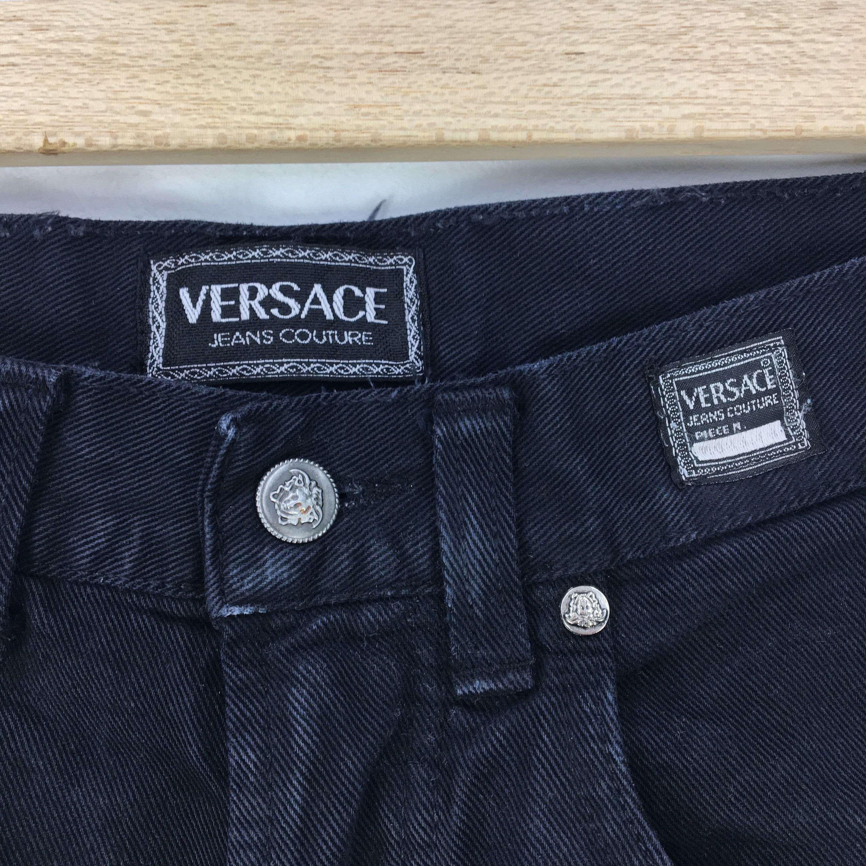 Japanese Brand Versace Denim Jeans Versace Faded Black Pants Medusa Size 28" / US 6 / IT 42 - 12 Thumbnail
