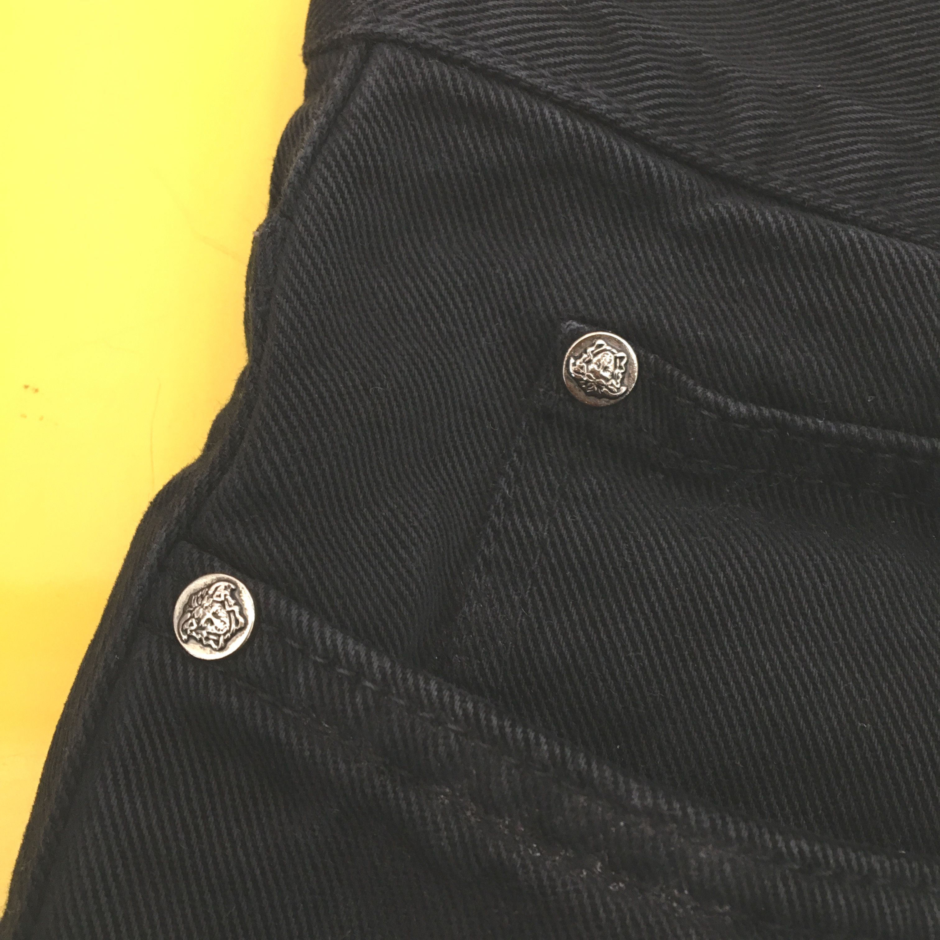 Japanese Brand Versace Denim Jeans Versace Faded Black Pants Medusa Size 28" / US 6 / IT 42 - 17 Thumbnail