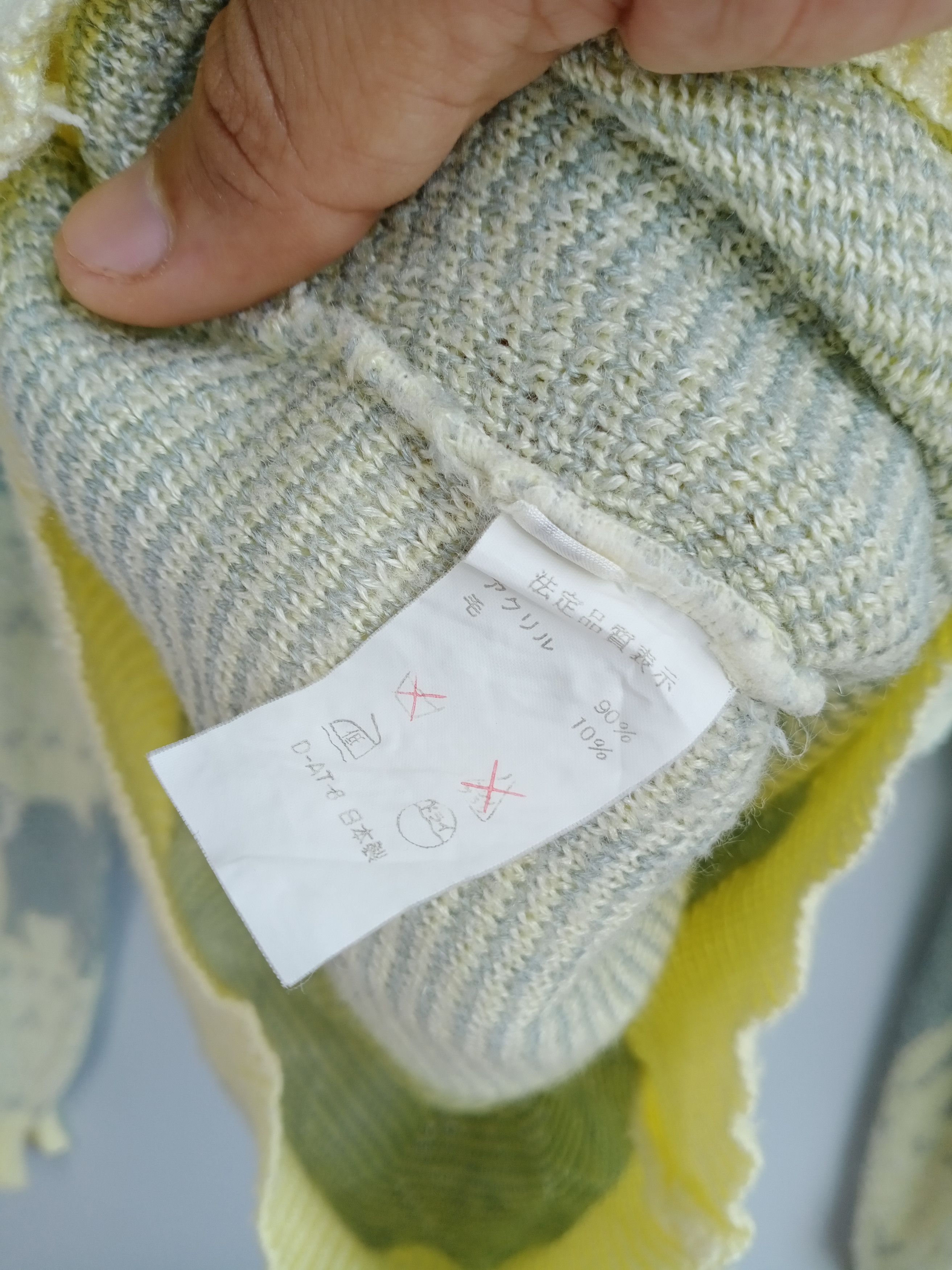 Aran Isles Knitwear × Vintage 💥RARE💥Vintage 90s Volunt Elephant Knit Sweatshirt Size L / US 10 / IT 46 - 7 Thumbnail