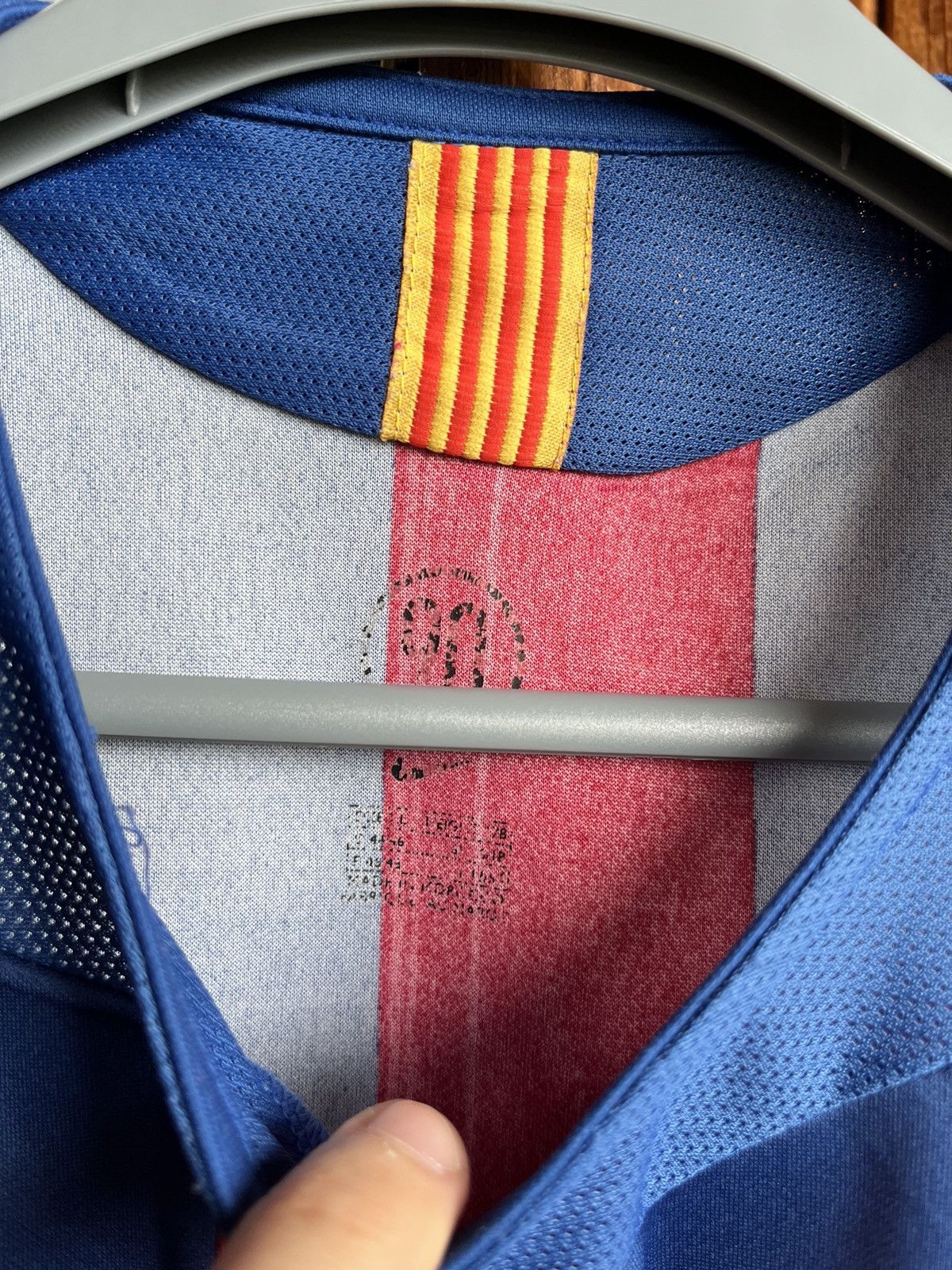 Nike × Vintage Vintage 90s Nike Barcelona Jersey Size US L / EU 52-54 / 3 - 4 Thumbnail