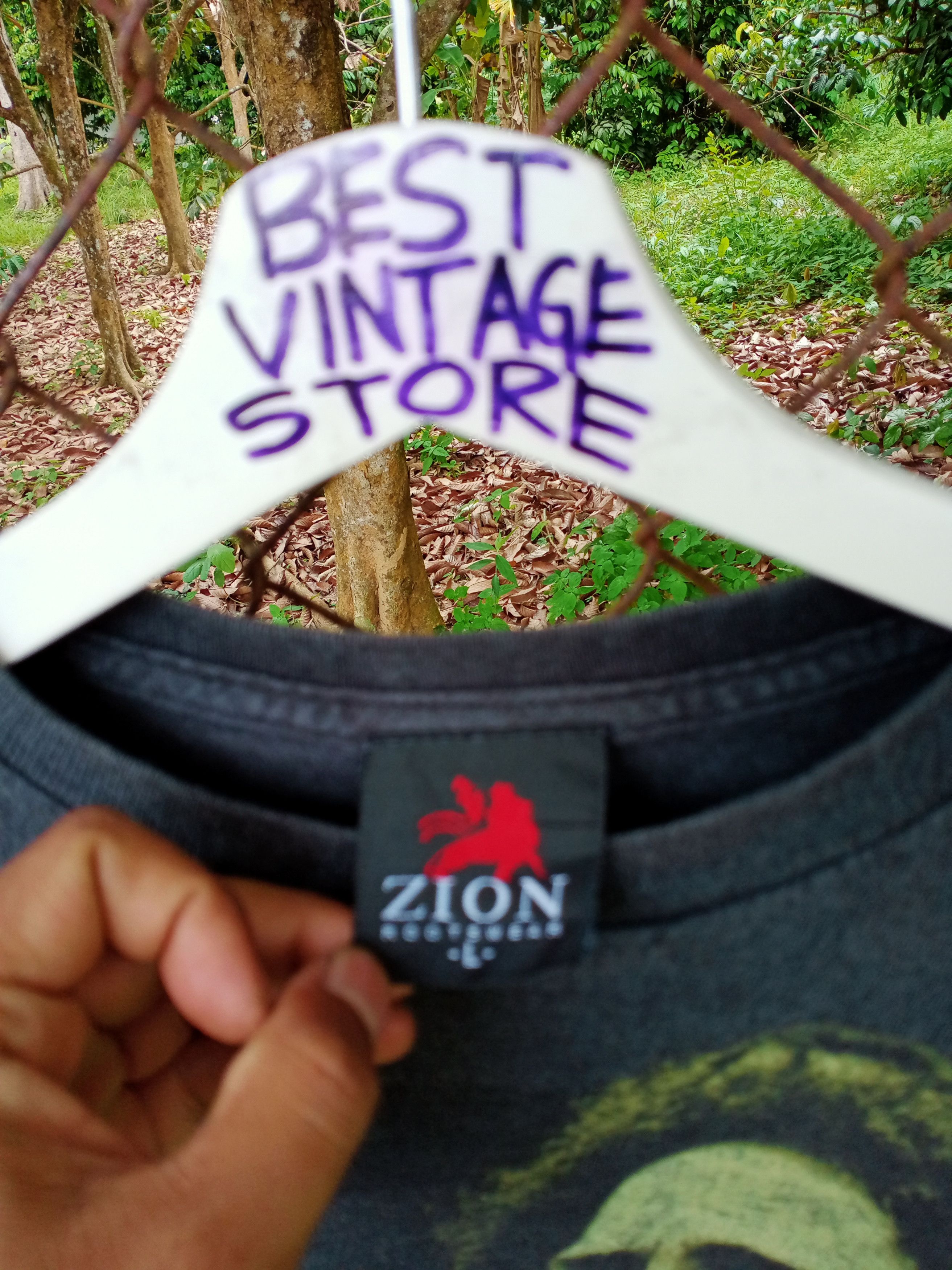 Bob Marley Vintage bob marley tshirt Size US L / EU 52-54 / 3 - 4 Thumbnail