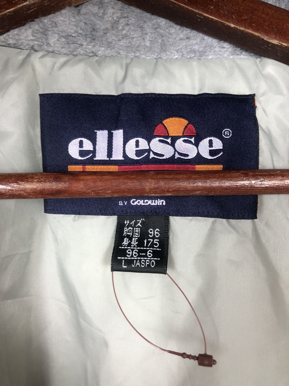 Ellesse × Vintage Ellesse Vintage Red Ski Light Jacket Size US L / EU 52-54 / 3 - 11 Thumbnail