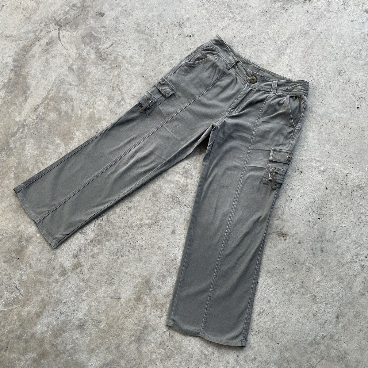 Japanese Brand 9 Pocket🔥 Japanese Vintage Baggy Faded Cargo Pants Tactical Size US 32 / EU 48 - 2 Thumbnail