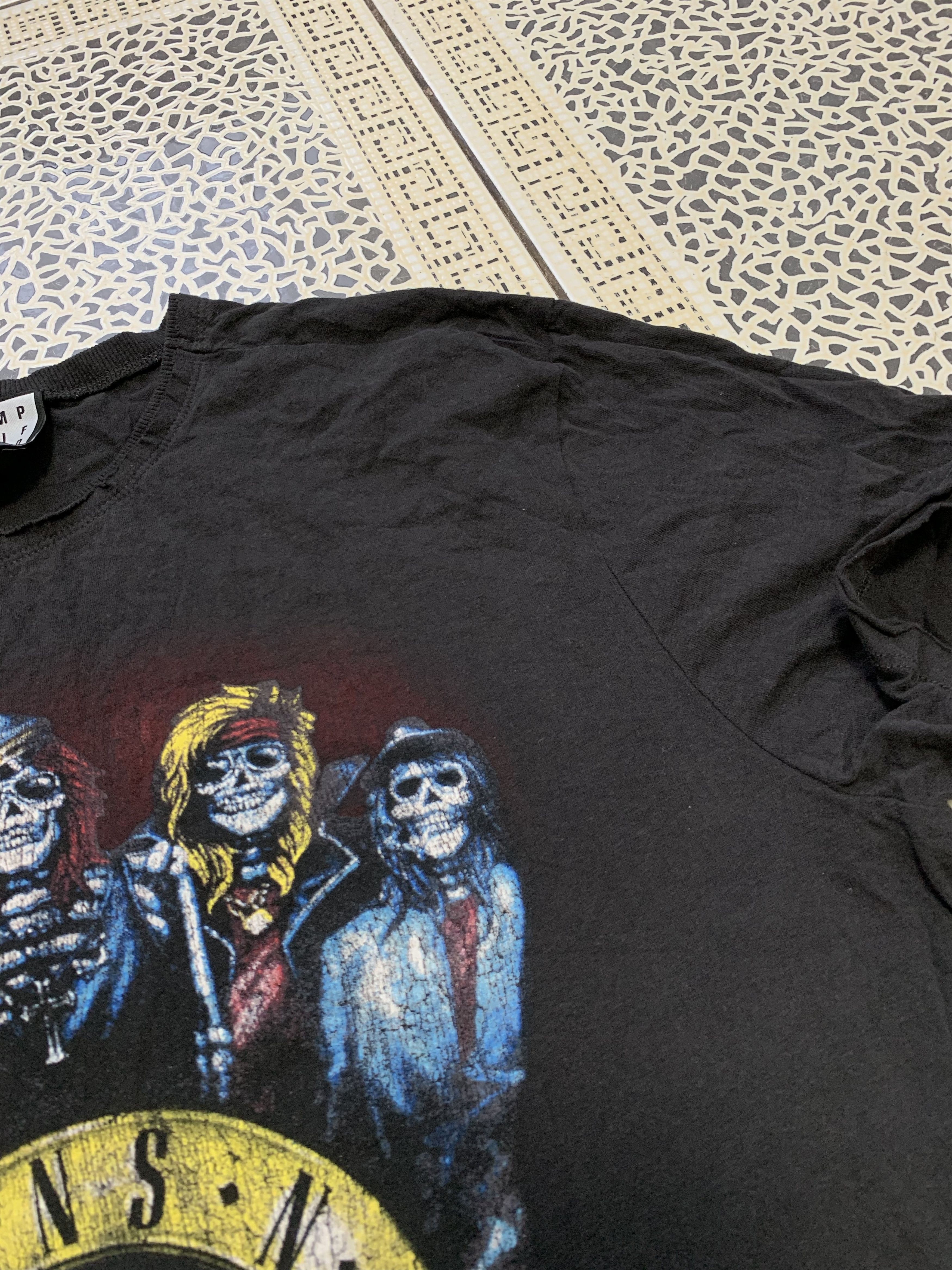 Band Tees × Guns N' Roses Guns N Roses 2015 tee Size US L / EU 52-54 / 3 - 7 Thumbnail