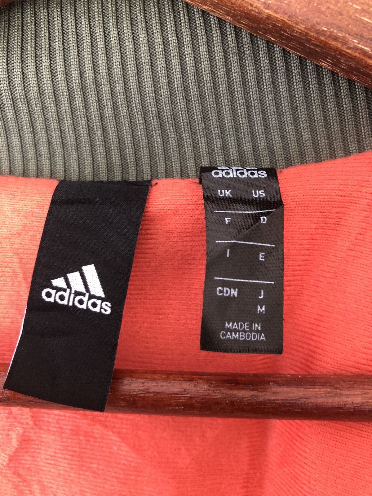 Adidas Adidas Label Bomber Jacket Size US M / EU 48-50 / 2 - 9 Thumbnail