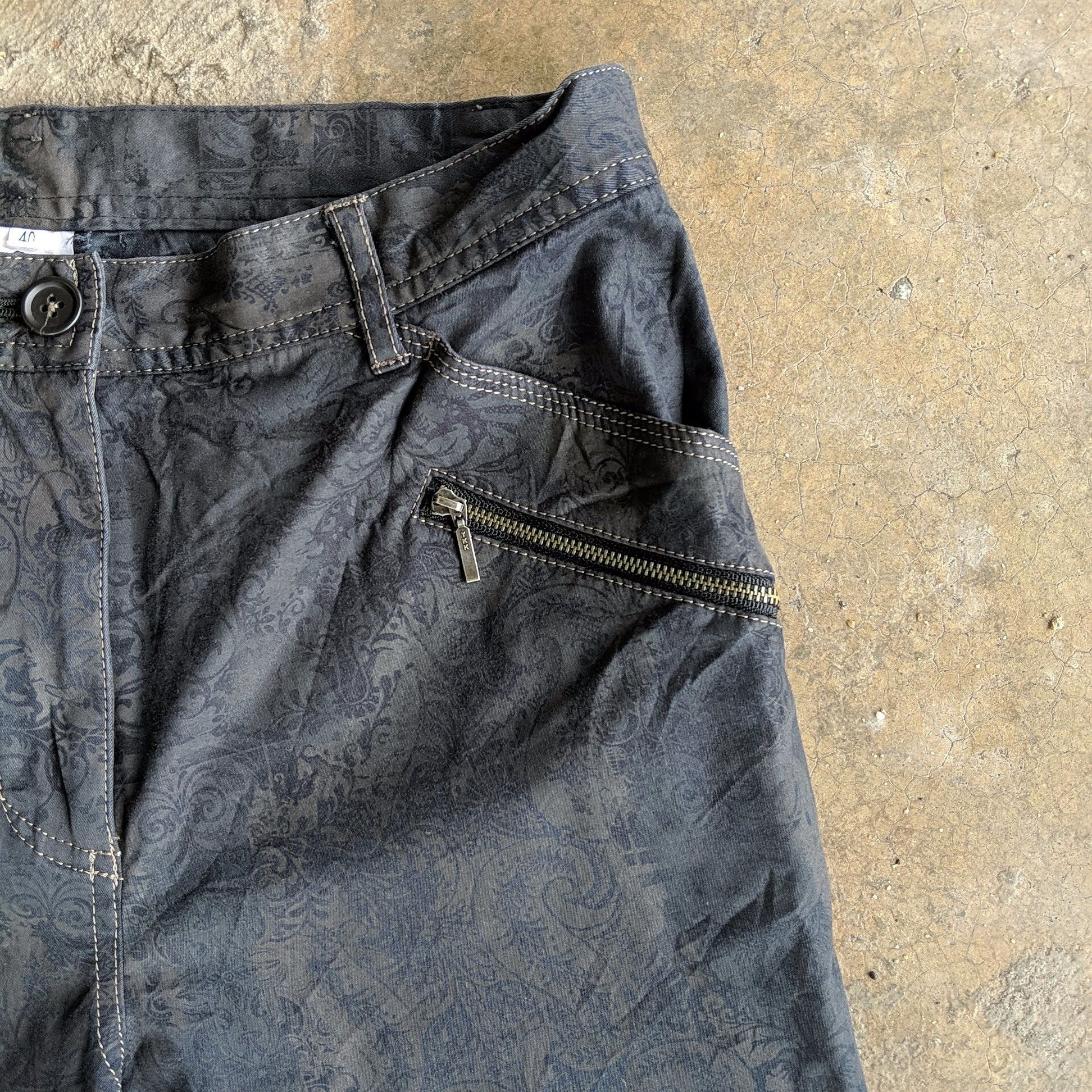 Japanese Brand Vintage Undici-Nove Flower Design Casual Boot Cut Pants Size 28" / US 6 / IT 42 - 5 Thumbnail