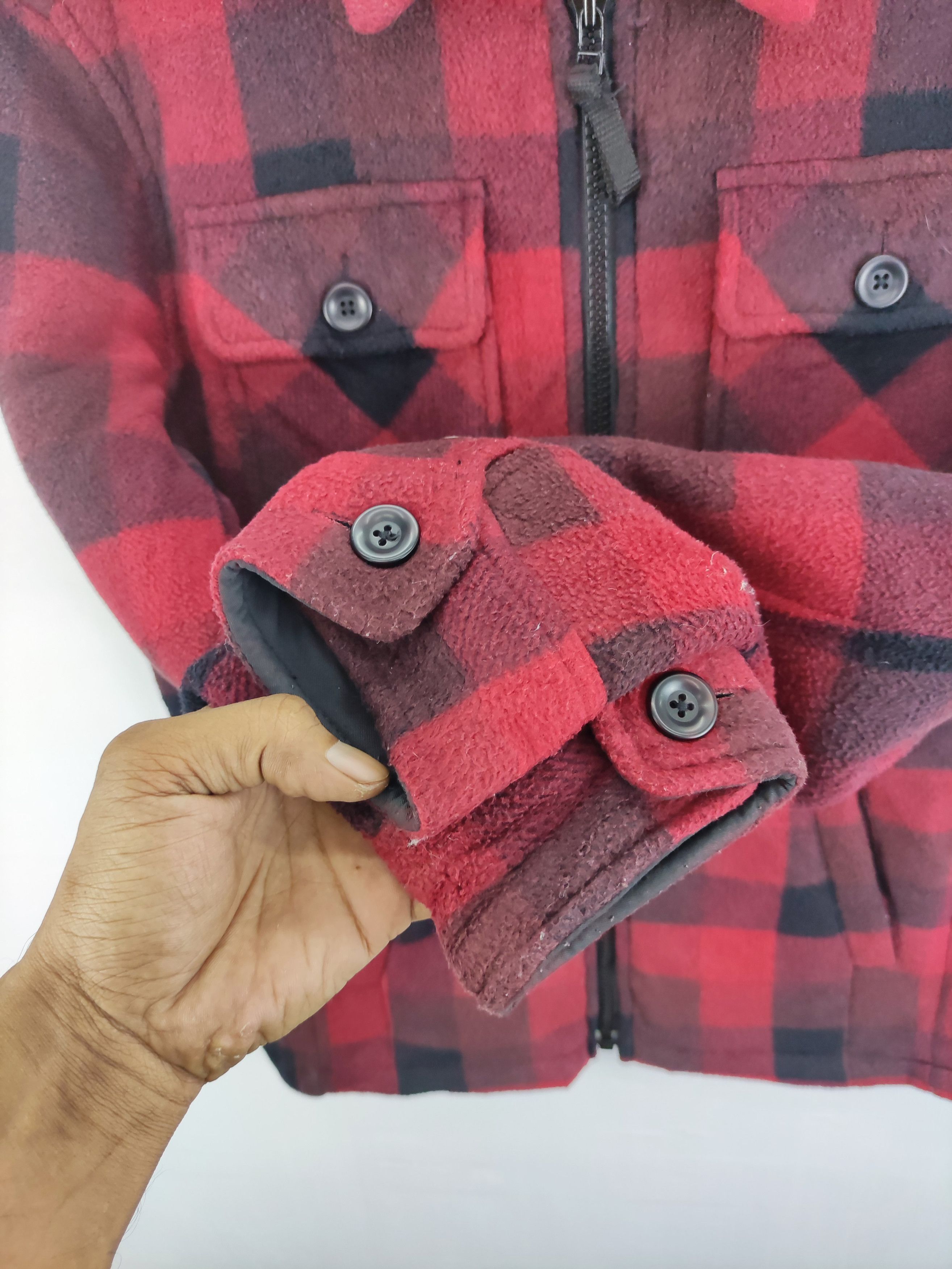 Uniqlo Uniqlo Shadow Plaid Fleece Jacket Zipper Size US M / EU 48-50 / 2 - 3 Thumbnail