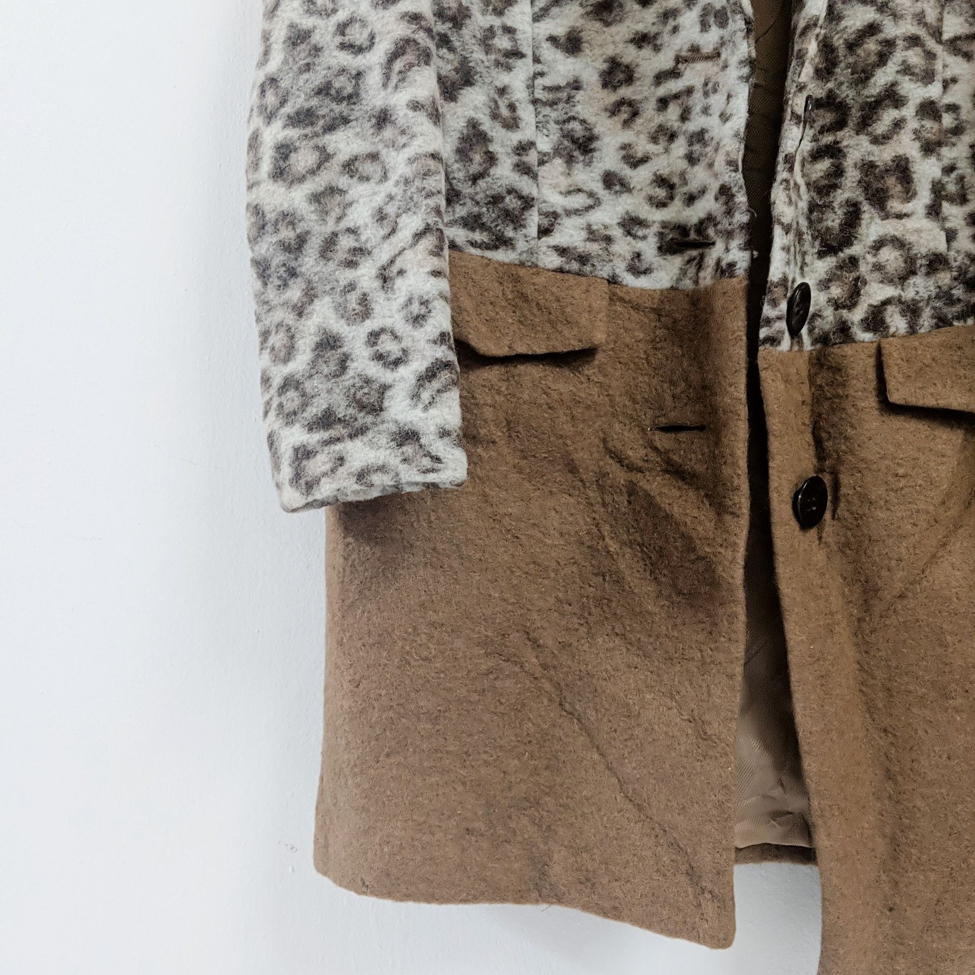 Japanese Brand Vintage ELLE Rare Leopard Cheetah Cardigan Sweater Size US L / EU 52-54 / 3 - 11 Thumbnail