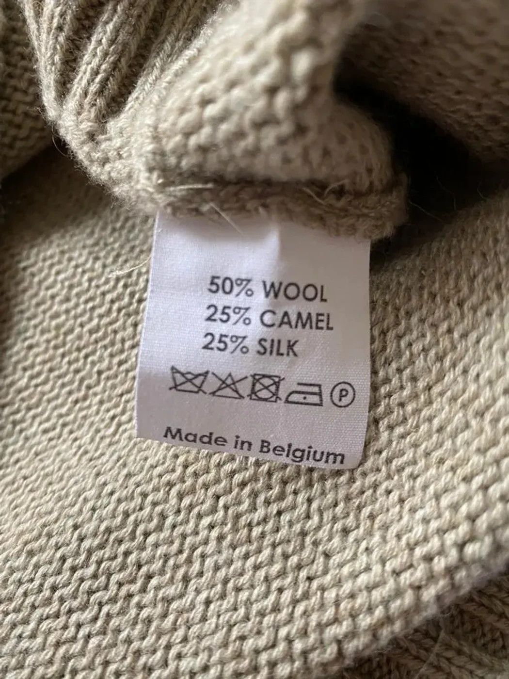 Dries Van Noten ⚡️QUICK SALE⚡️Dries Van Noten Beige Knit Sweater Size S / US 4 / IT 40 - 4 Thumbnail