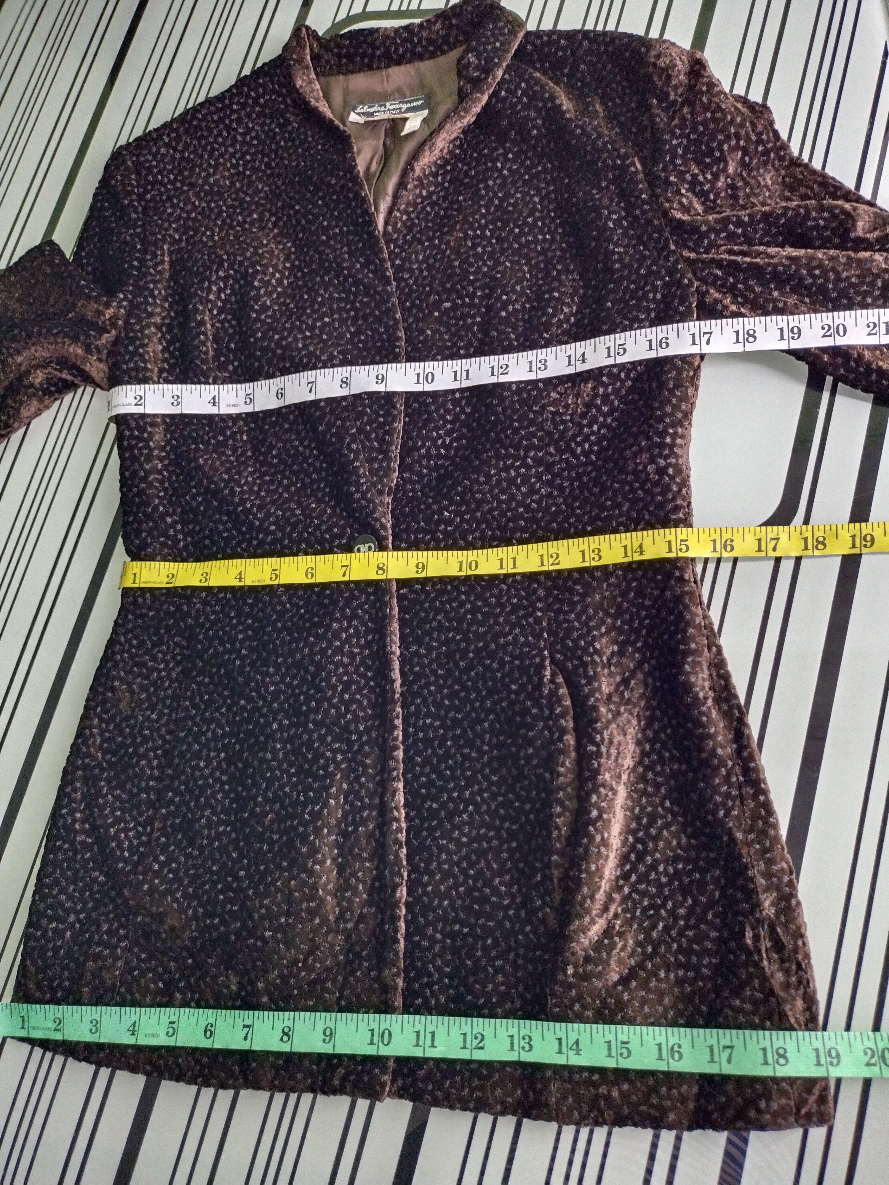 Salvatore Ferragamo VINTAGE COAT SALVATORE FERRAGAMO Size S / US 4 / IT 40 - 13 Thumbnail