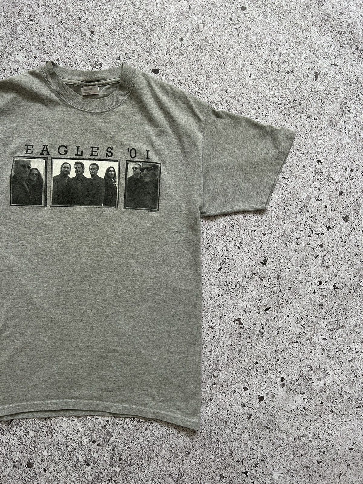 Band Tees × Vintage Eagles 01 Concert Tour T-shirt Invesco Field at Mile High Size US L / EU 52-54 / 3 - 3 Thumbnail