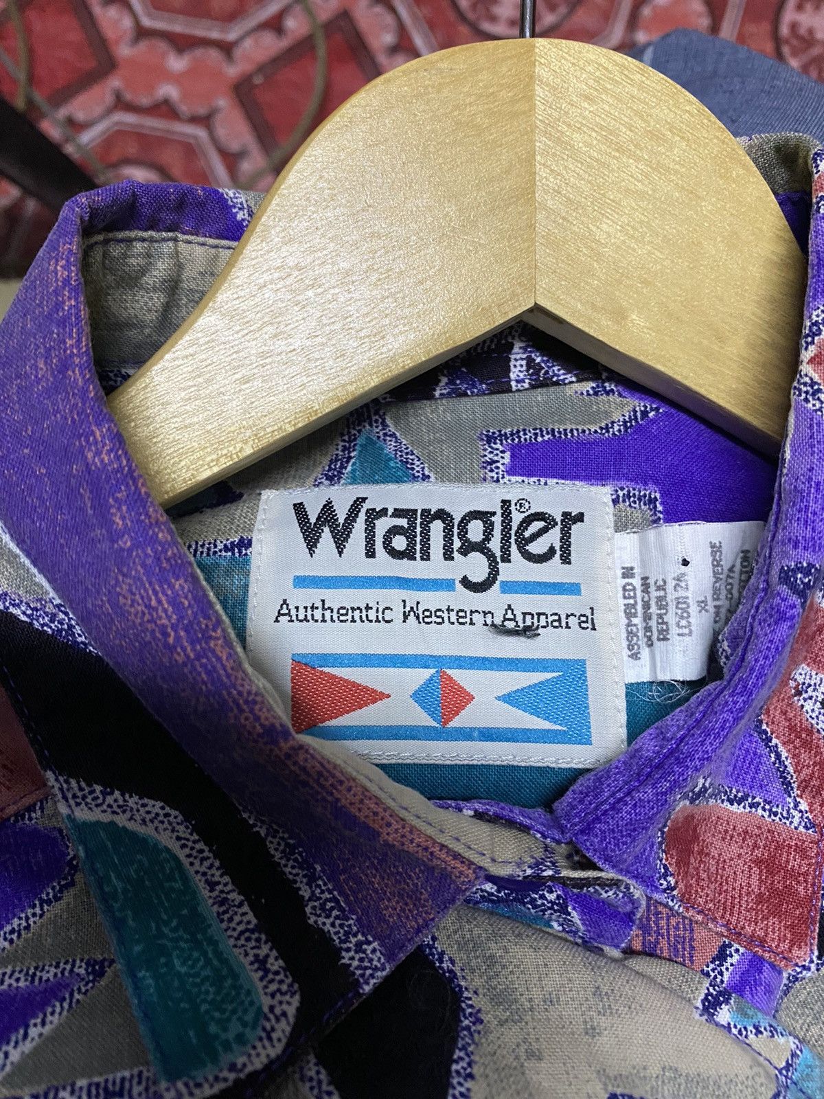 Aztech Mountain Vtg🌈Wrangler Native Western Cowboy Cutway L/S Ortega Shirt Size US XXL / EU 58 / 5 - 15 Thumbnail