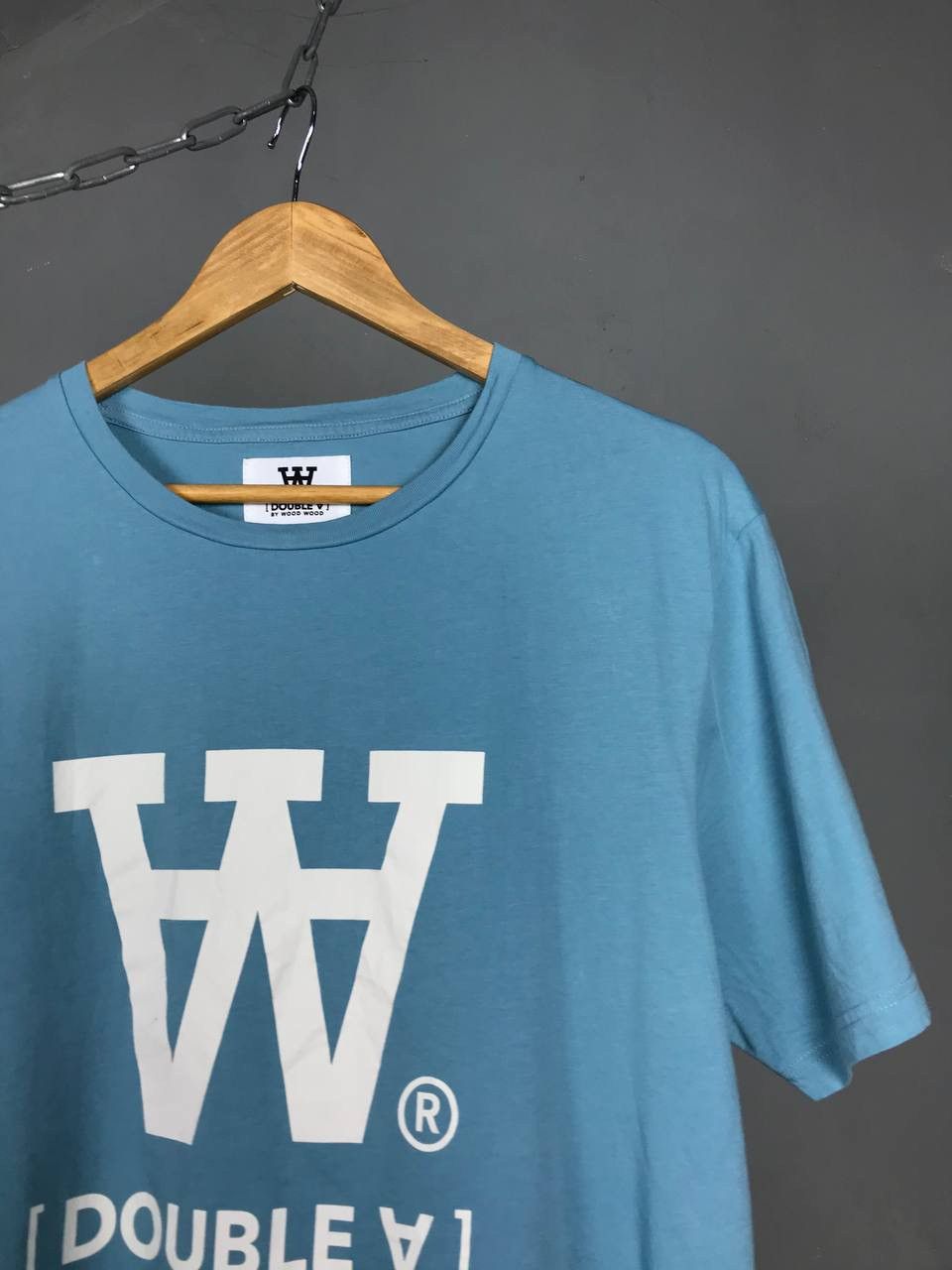 Wood Wood Wood Wood double A luxury streetwear center logo tee Size US M / EU 48-50 / 2 - 2 Thumbnail