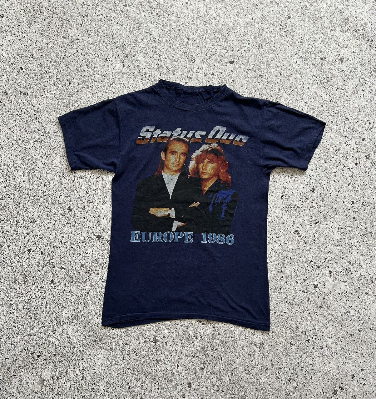 Band Tees × Vintage Vintage Status Quo QUO’S BACK Tour Festival 1986 T-Shirt Y2K Size US M / EU 48-50 / 2 - 1 Thumbnail