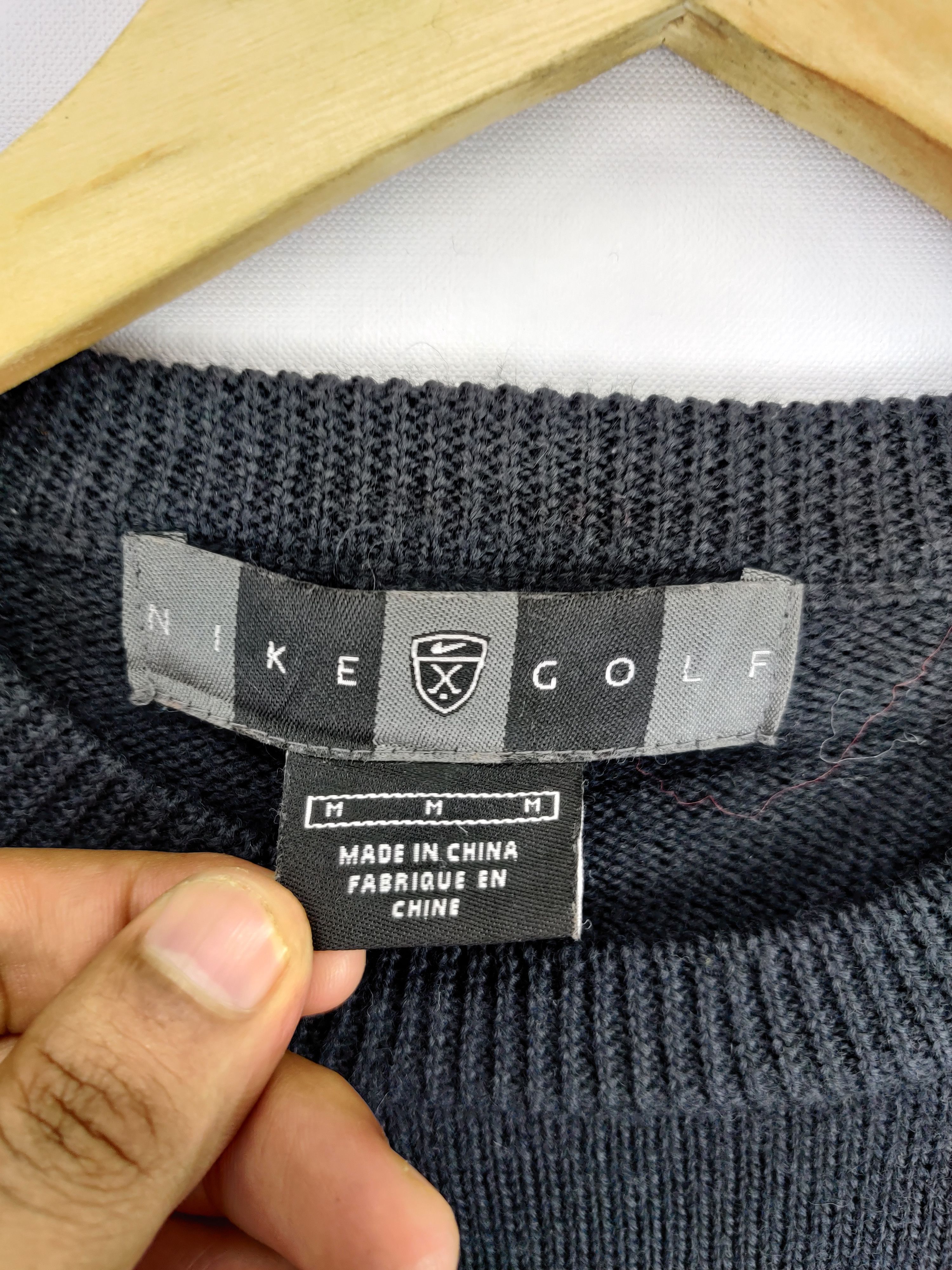 Nike Vintage Nike Golf Knit Sweater Size US M / EU 48-50 / 2 - 9 Thumbnail