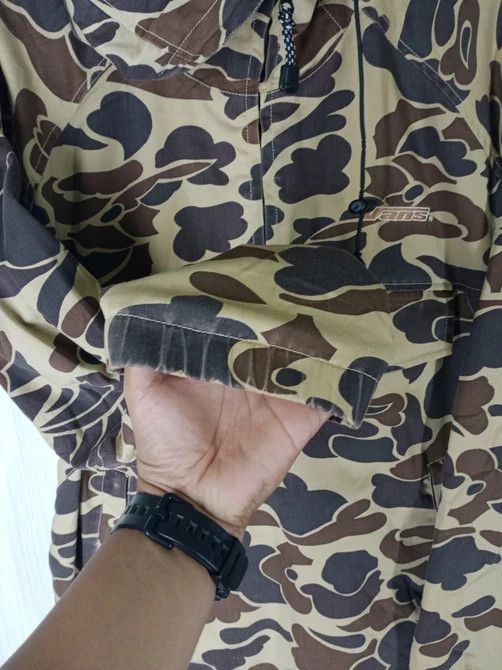 Vans Rare Vintage Vans Duck Camo Half Zipper Anorak Jacket Size US L / EU 52-54 / 3 - 7 Thumbnail