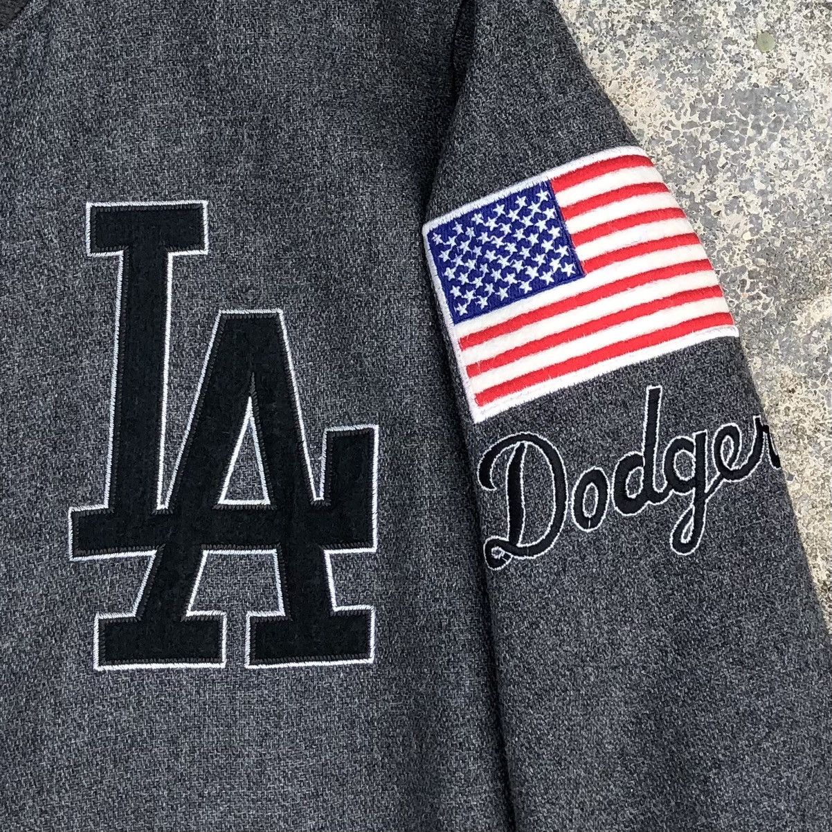 MLB Vintage MLB LA Dodgers Wool Varsity Jacket Size US M / EU 48-50 / 2 - 3 Thumbnail