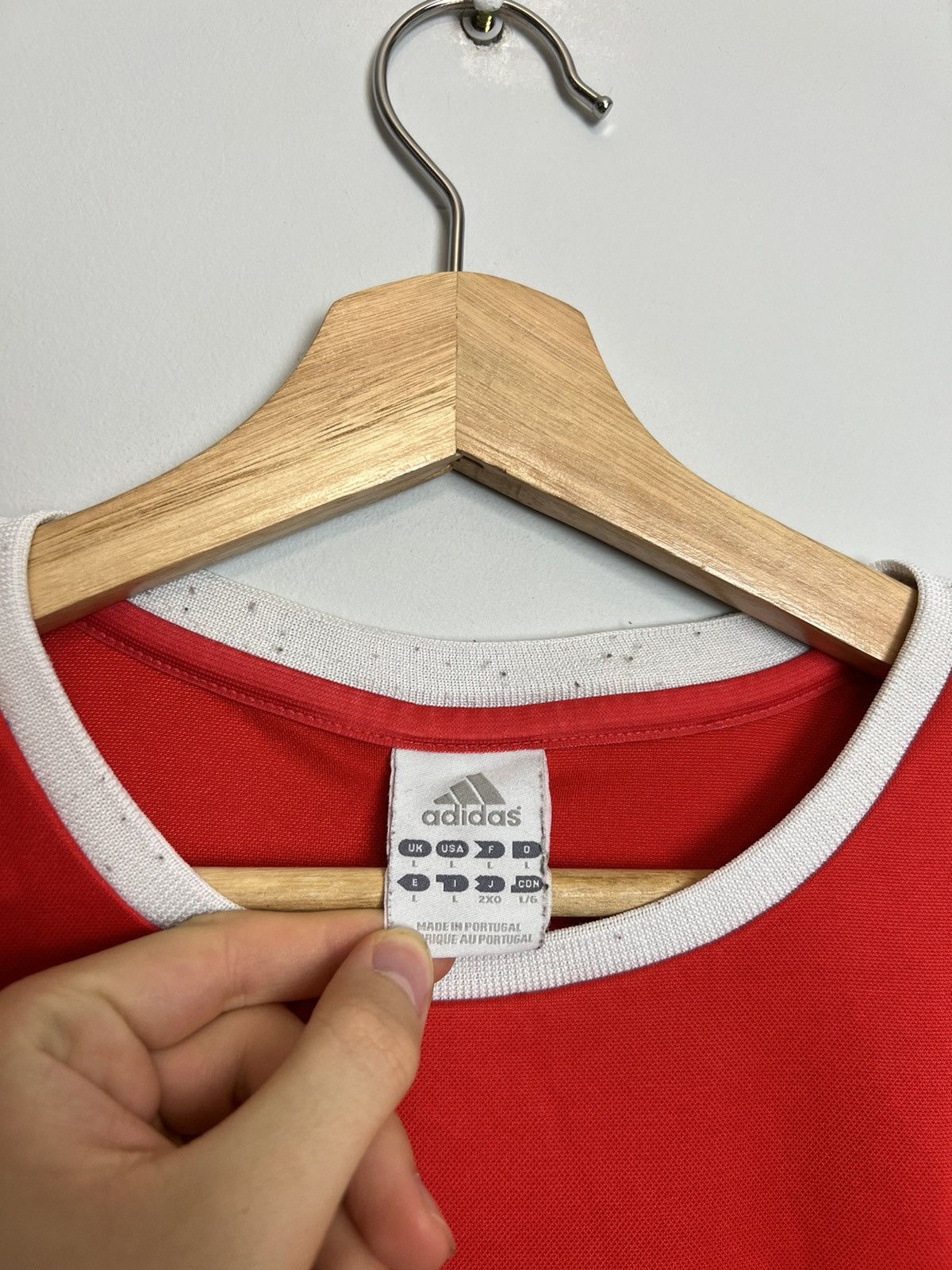 Adidas Rare Vintage 2003 Benfica Portugal Adidas Home Soccer Jersey Size US L / EU 52-54 / 3 - 4 Thumbnail