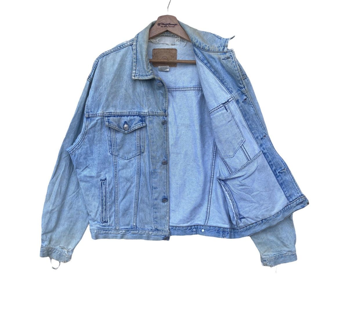 Gap × Vintage Vintage Distressed Gap Denim Jacket Made in Canada Size US M / EU 48-50 / 2 - 10 Thumbnail