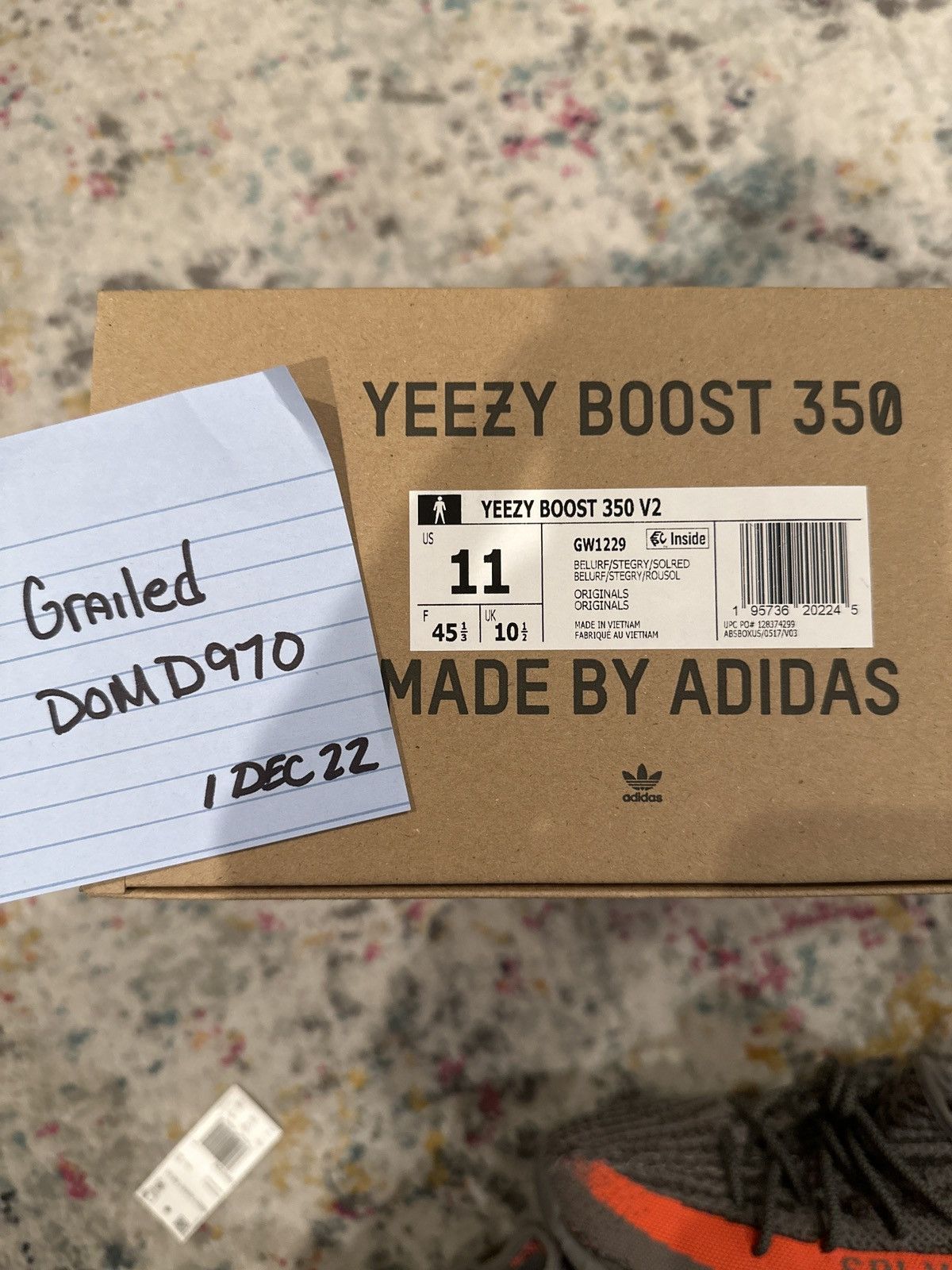 Adidas Yeezy Boost 350v2 Beluga RF Size US 11 / EU 44 - 7 Thumbnail