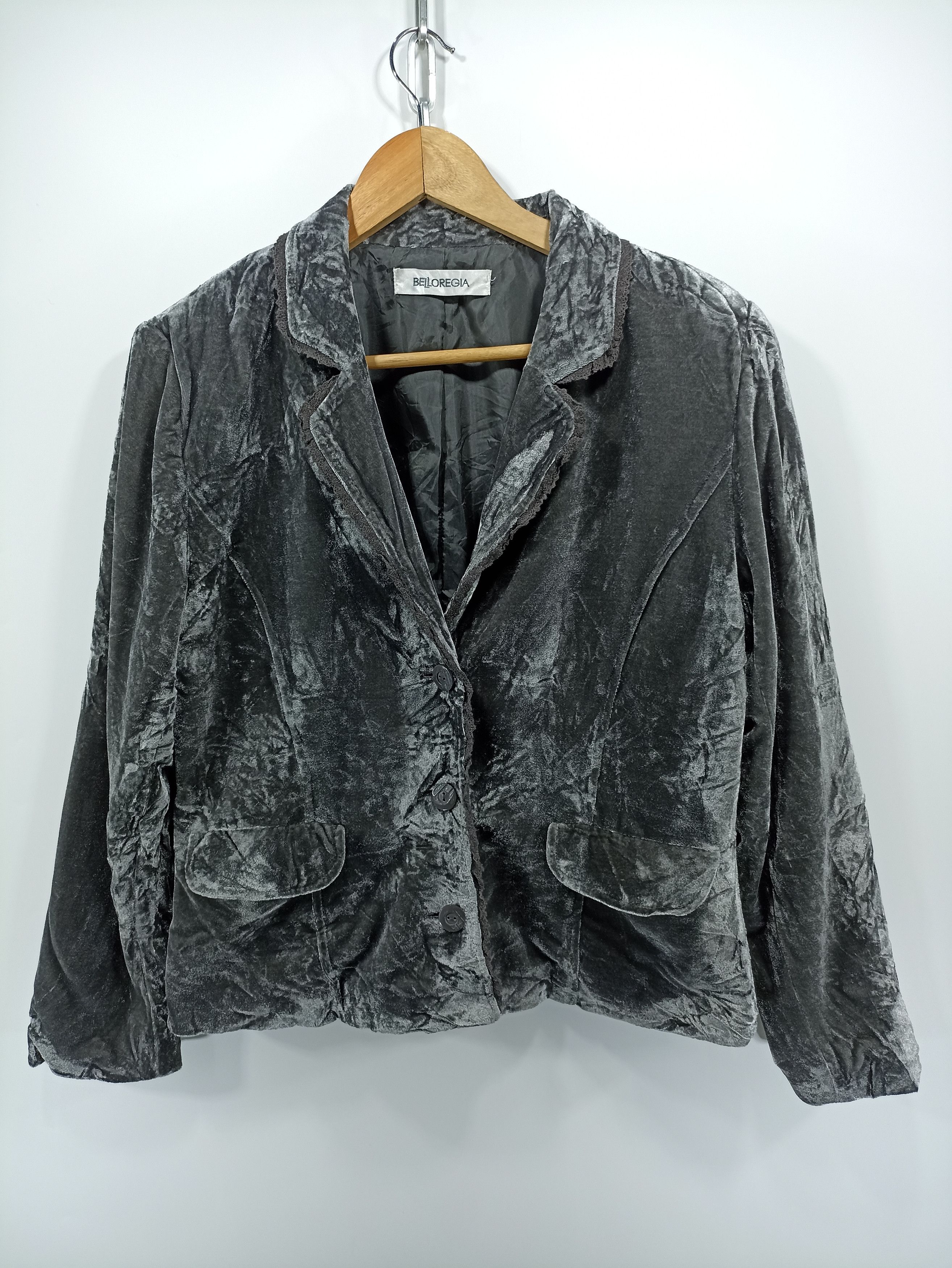 Designer × Japanese Brand × Vintage Vintage Belloregia Valvet Jacket Size US S / EU 44-46 / 1 - 1 Thumbnail