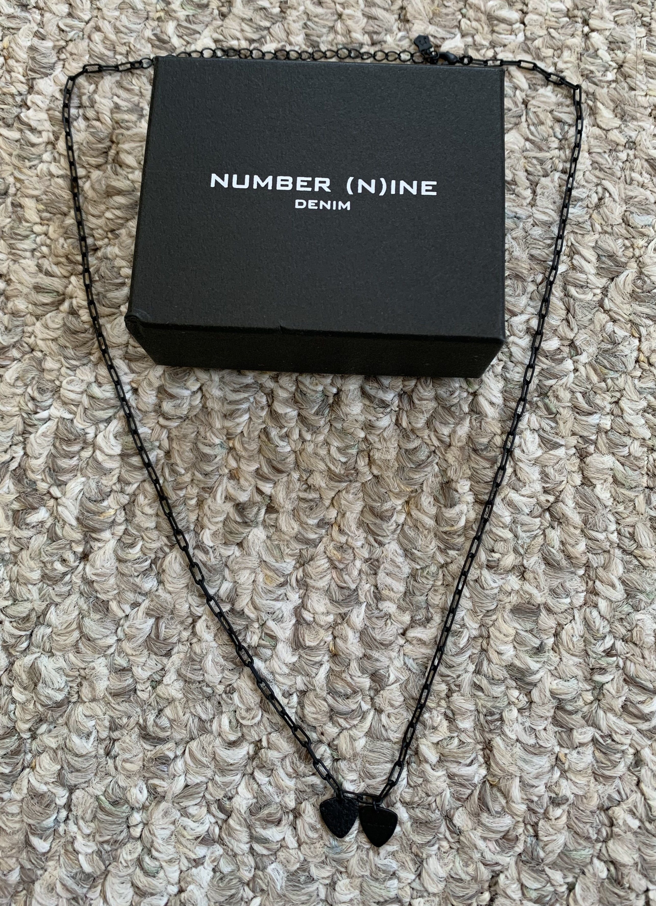 Number (N)ine Number (N)ine Guitar Picks Necklace + Box Size ONE SIZE - 3 Thumbnail