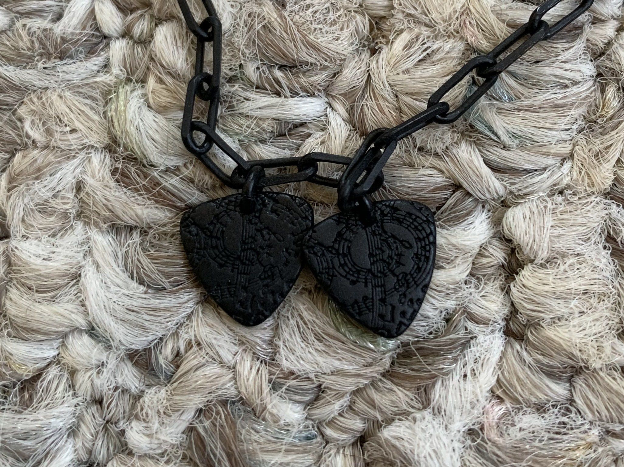 Number (N)ine Number (N)ine Guitar Picks Necklace + Box Size ONE SIZE - 5 Thumbnail