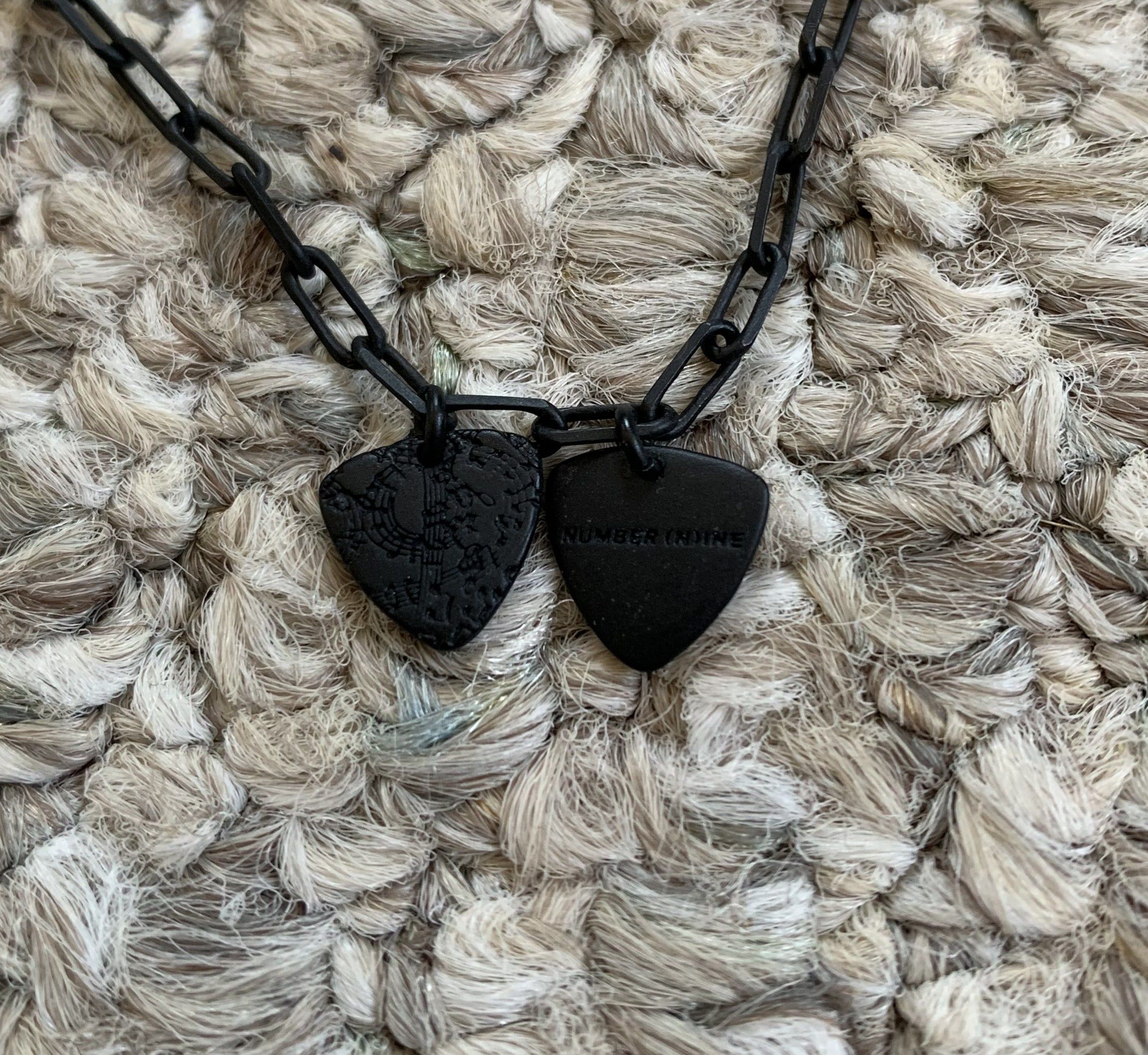 Number (N)ine Number (N)ine Guitar Picks Necklace + Box Size ONE SIZE - 4 Thumbnail