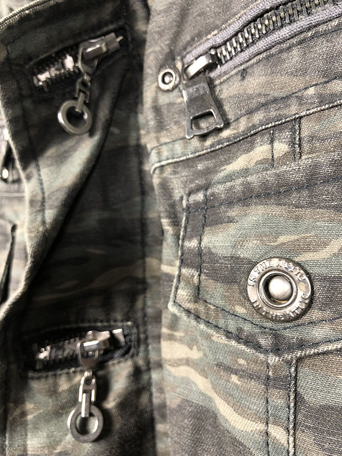 In The Attic × Japanese Brand × Seditionaries In The Attic Camo Bondage Utility Jacket Punk Goth Military Size US M / EU 48-50 / 2 - 10 Thumbnail