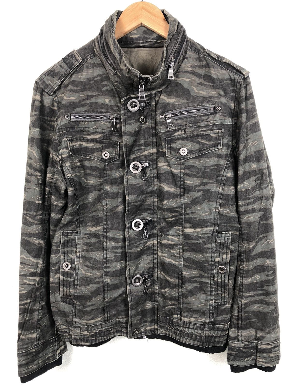 In The Attic × Japanese Brand × Seditionaries In The Attic Camo Bondage Utility Jacket Punk Goth Military Size US M / EU 48-50 / 2 - 1 Thumbnail
