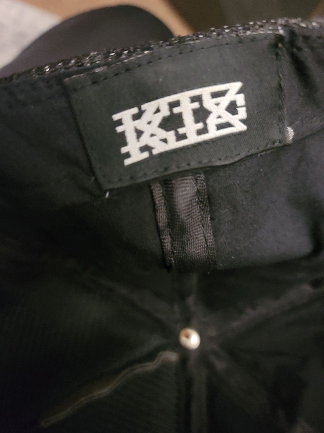 KTZ FINAL DROP ! KTZ Horned glitter black hat Size ONE SIZE - 5 Thumbnail