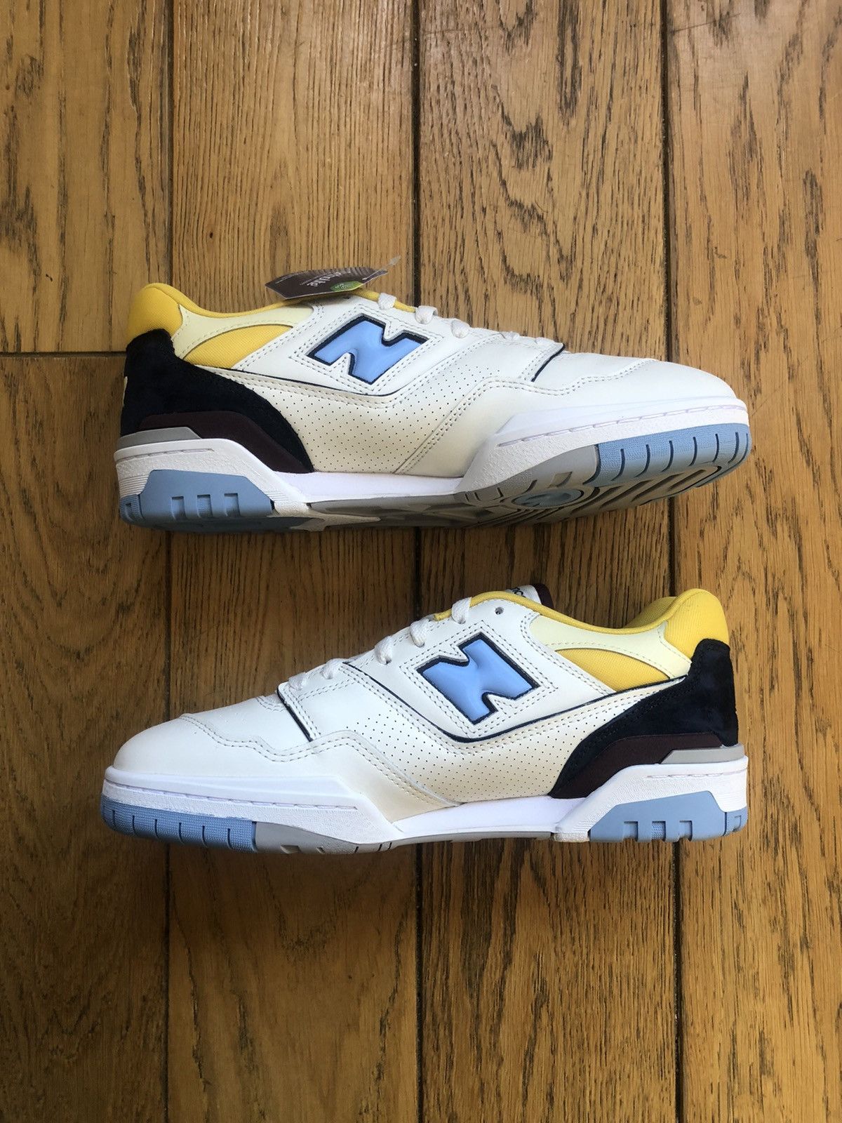New Balance New balance 550 Size US 11 / EU 44 - 2 Thumbnail