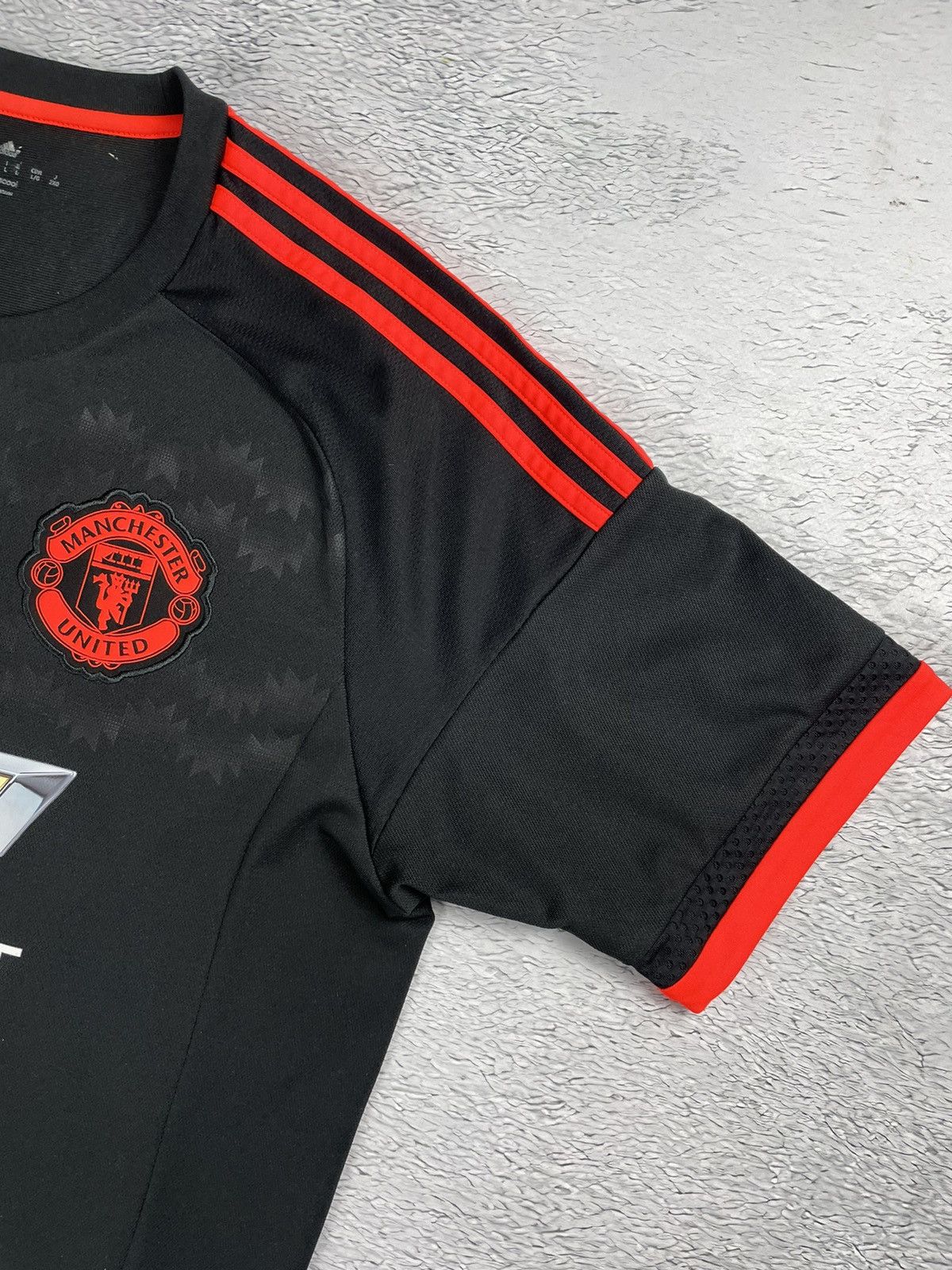 Adidas × Vintage Vintage Manchester United 2015/16 Adidas Soccer Jersey y2k Size US L / EU 52-54 / 3 - 3 Thumbnail