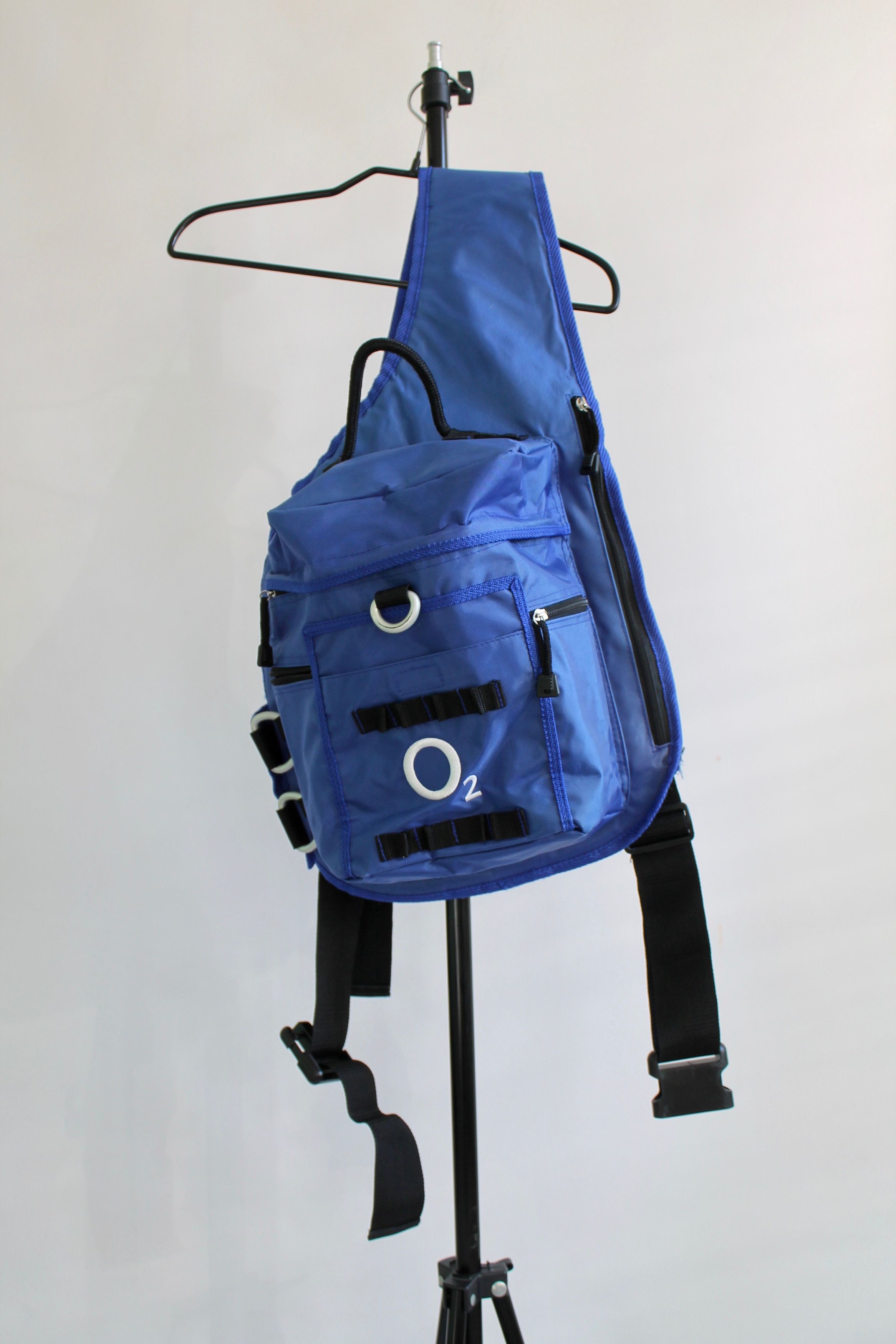 Vintage 00's Y2K O2 backpack Vintage single shoulder Blue Size ONE SIZE - 8 Thumbnail