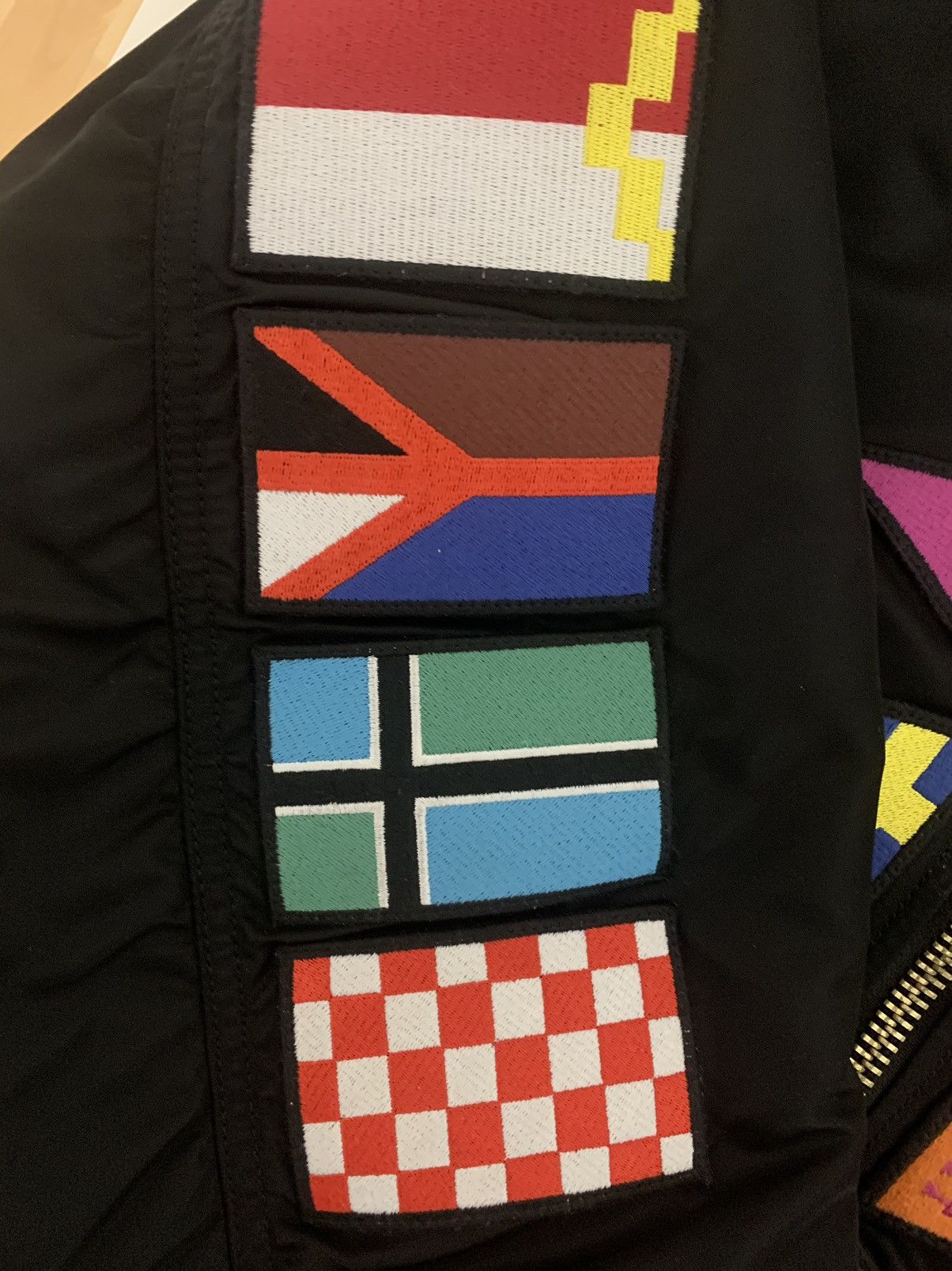 Marcelo Burlon Marcelo Burlon Flag Alpha Industries Bomber Jacket M Size US M / EU 48-50 / 2 - 7 Thumbnail