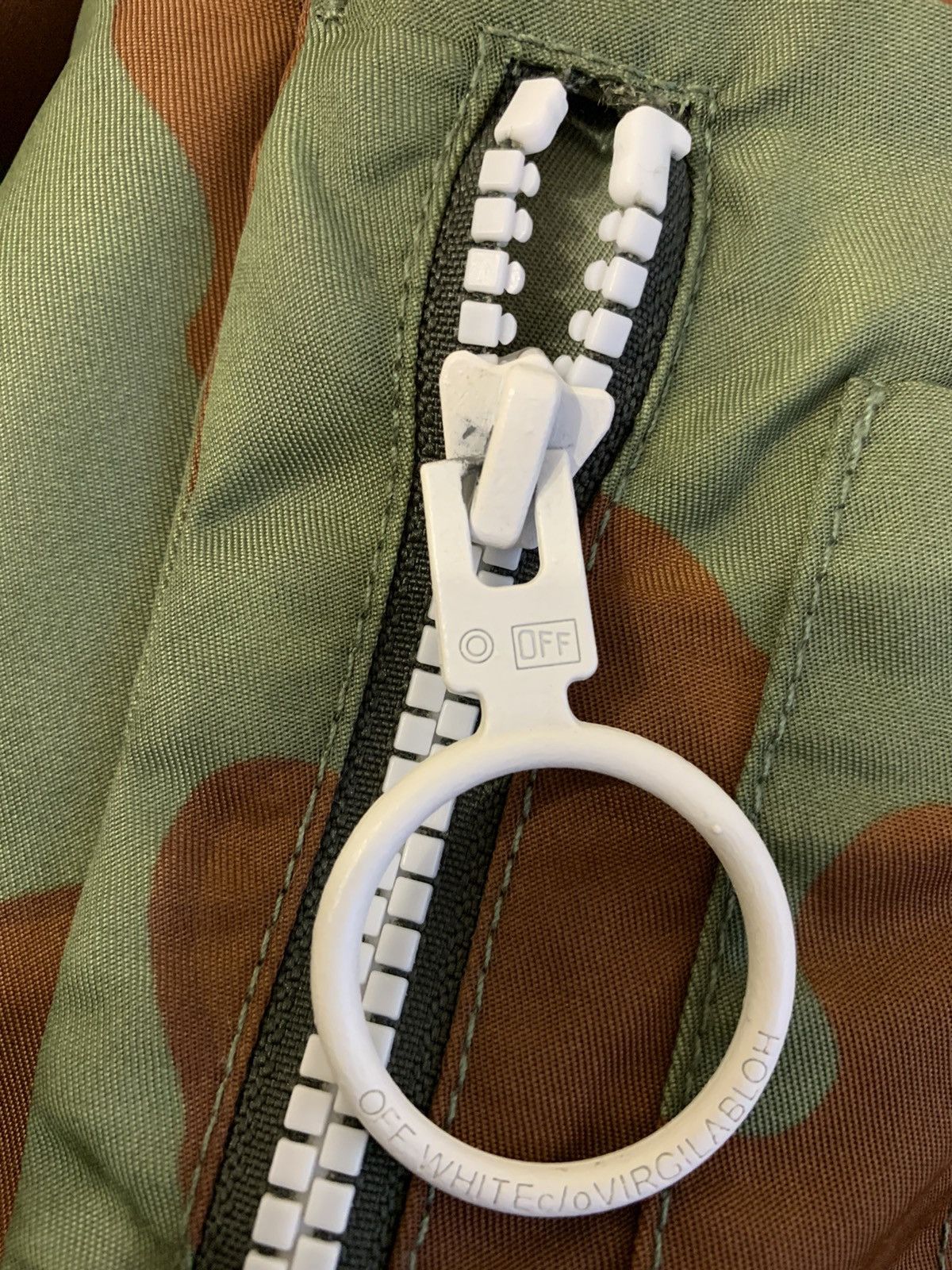 Off-White Camo Bomber Off White Size US M / EU 48-50 / 2 - 12 Thumbnail