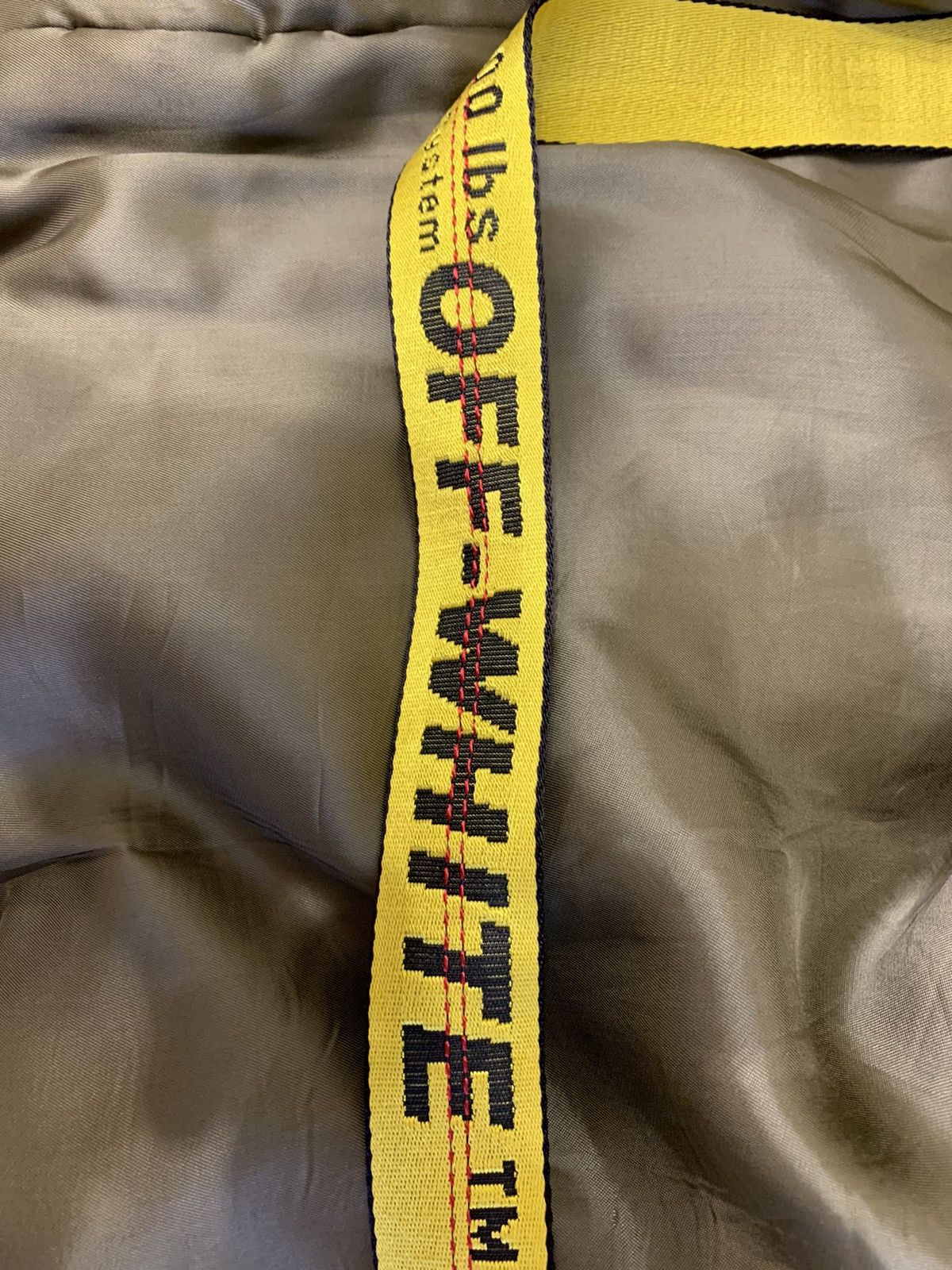 Off-White Camo Bomber Off White Size US M / EU 48-50 / 2 - 6 Thumbnail