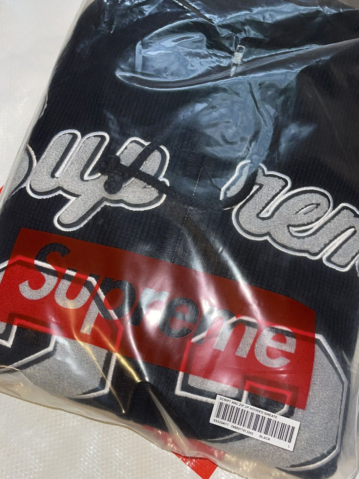 Supreme Script Arc Sport Zip Up SS22 Size US L / EU 52-54 / 3 - 6 Thumbnail